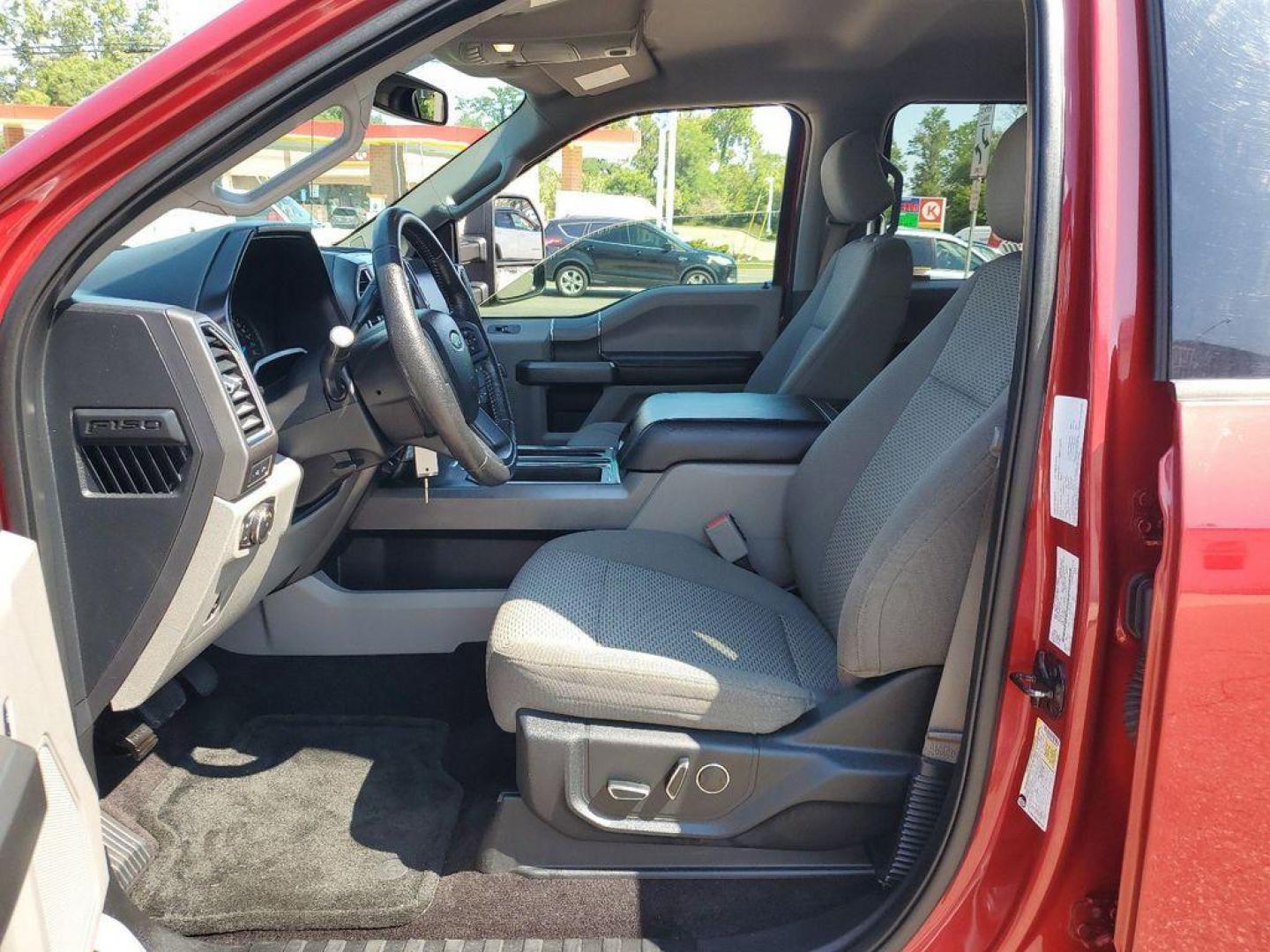 2016 Ruby Red Metallic Tinted Clearcoat /Medium Earth Gray Ford F-150 XL SuperCrew 6.5-ft. Bed 4WD (1FTFW1EG9GK) with an 3.5 V6 engine, 6A transmission, located at 6064 Gull Rd, Kalamazoo, MI, 49048, (269) 222-0088, 42.328388, -85.512924 - <b>Summary</b><br>MAX TRAILER TOW PACKAGE<br>TAILGATE STEP<br><br><b>Vehicle Details</b><br>For Sale: 2016 Ford F-150 XLT 4WD<br><br>Discover the power and reliability of this pre-owned 2016 Ford F-150 XLT, equipped with a robust V6, 3.5L engine and four-wheel drive. Perfect for both work and play, - Photo#8