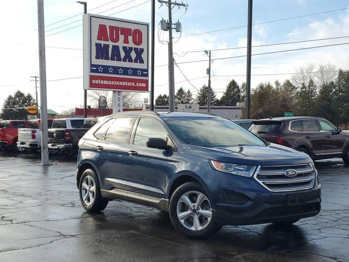 2017 Blue Jeans Metallic /Ebony Ford Edge SE AWD (2FMPK4G93HB) with an 2.0L L4 DOHC 16V engine, 6A transmission, located at 6064 Gull Rd, Kalamazoo, MI, 49048, (269) 222-0088, 42.328388, -85.512924 - Introducing the 2017 Ford Edge SE with All-Wheel Drive, a robust and stylish SUV designed to meet the demands of both city driving and weekend adventures. This model is powered by a fuel-efficient 4-cylinder, 2.0L EcoBoost engine, ensuring a dynamic yet economical driving experience. <br><br>Meticul - Photo#0