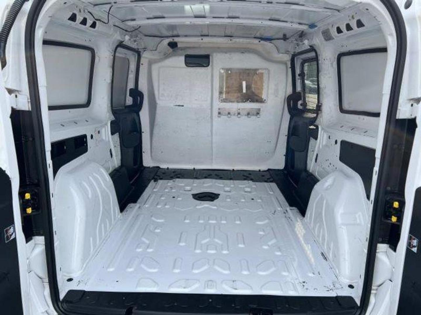 2017 Bright White /Black RAM ProMaster City Wagon SLT (ZFBERFBB5H6) with an 2.4L L4 engine, 9A transmission, located at 6064 Gull Rd, Kalamazoo, MI, 49048, (269) 222-0088, 42.328388, -85.512924 - <b>Vehicle Details</b><br>Introducing the impressive and versatile 2017 Ram ProMaster City Tradesman SLT, now available at our esteemed dealership. This exceptional used vehicle boasts an odometer reading of 101,585 miles, ensuring its reliability and proven performance. Equipped with a powerful L4, - Photo#6