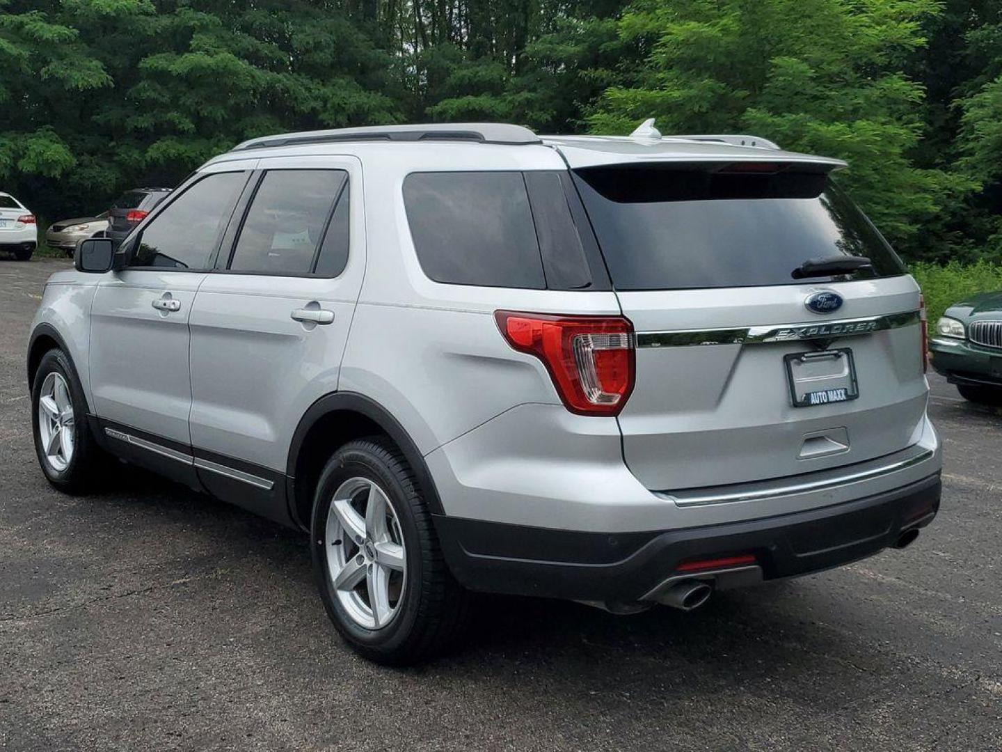 2018 Ingot Silver Metallic /Ebony Black Ford Explorer XLT FWD (1FM5K7D86JG) with an 3.5L V6 DOHC 24V engine, 6A transmission, located at 234 Columbia Ave, Battle Creek, MI, 49015, (269) 222-0088, 42.298264, -85.192543 - <b>Vehicle Details</b><br>Experience adventure and comfort like never before with this exceptional 2018 Ford Explorer XLT! A marvel in engineering, this SUV boasts a powerful V6, 3.5L engine paired with Front-Wheel Drive, ensuring robust performance and smooth handling on every journey. Step insid - Photo#2