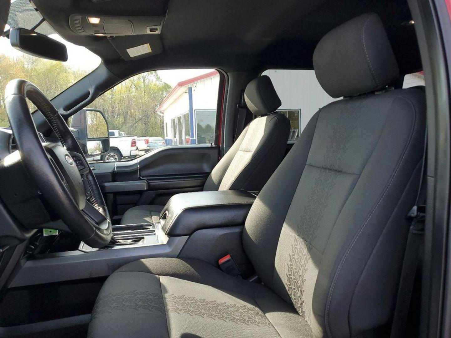 2018 Ruby Red Metallic Tinted Clearcoat /Black Ford F-150 XLT SuperCrew 5.5-ft. Bed 4WD (1FTFW1EG8JF) with an 3.5 V6 engine, 6A transmission, located at 6064 Gull Rd, Kalamazoo, MI, 49048, (269) 222-0088, 42.328388, -85.512924 - <b>Vehicle Details</b><br>Looking for a reliable and versatile truck? Look no further than this 2018 Ford F-150 XLT with 4WD and a powerful V6, 3.5L engine. With only 85472 miles on the odometer, this truck is ready to tackle any job you throw its way. Equipped with XM Radio and Satellite Radio, yo - Photo#16