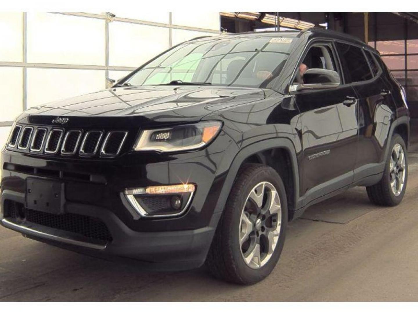 2018 Diamond Black Crystal Pearlcoat /Black Jeep Compass Limited 4WD (3C4NJDCB2JT) with an 2.4L L4 DOHC 16V engine, CVT transmission, located at 234 Columbia Ave, Battle Creek, MI, 49015, (269) 222-0088, 42.298264, -85.192543 - <b>Equipment</b><br>When you encounter slick or muddy roads, you can engage the four wheel drive on the vehicle and drive with confidence. This Jeep Compass has a clean CARFAX vehicle history report. This mid-size suv has a 4 Cyl, 2.4L high output engine. The vehicle is equipped with a gasoline engi - Photo#0