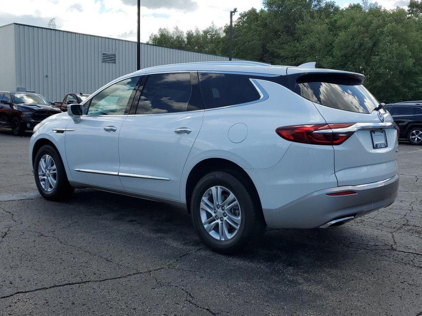 2019 White Frost Tricoat /Shale/Ebony Accents Buick Enclave Essence AWD (5GAEVAKW6KJ) with an 3.6L V6 DOHC 24V engine, 9A transmission, located at 6064 Gull Rd, Kalamazoo, MI, 49048, (269) 222-0088, 42.328388, -85.512924 - <b>Vehicle Details</b><br>Experience luxury and performance with this meticulously maintained 2019 Buick Enclave Essence, featuring All-Wheel Drive and powered by a robust V6, 3.6L engine. This sophisticated SUV combines style, comfort, and cutting-edge technology, making it an ideal choice for disc - Photo#2