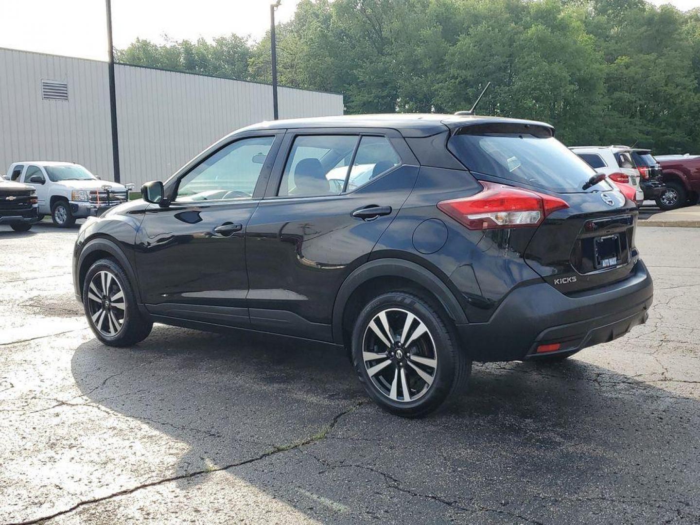 2019 Super Black /Charcoal Nissan Kicks S (3N1CP5CU4KL) with an 1.6L L4 engine, CVT transmission, located at 6064 Gull Rd, Kalamazoo, MI, 49048, (269) 222-0088, 42.328388, -85.512924 - Step into the world of dynamic driving with our 2019 Nissan Kicks! This eye-catching subcompact SUV blends style, efficiency, and an array of impressive features, making it a standout choice for both city dwellers and adventure-seekers alike.<br><br>Under the hood, this Nissan Kicks is powered by a - Photo#0