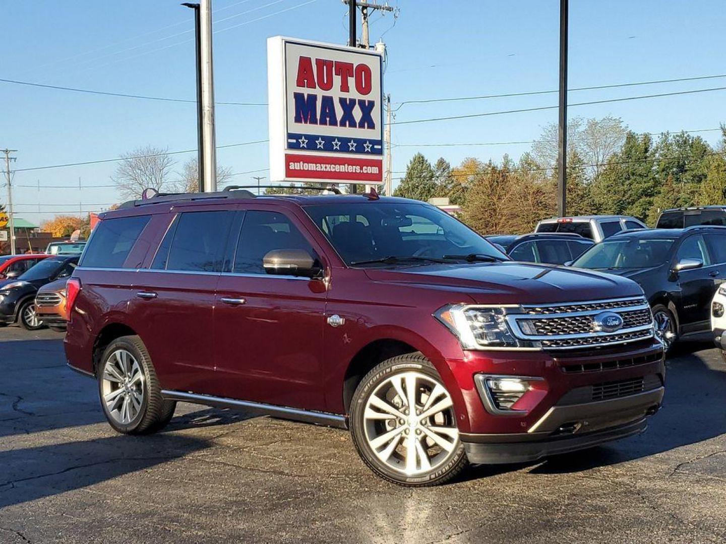 2020 Burgundy Velvet Metallic Tinted Clearcoat /Mesa/Ebony Ford Expedition King Ranch 4WD (1FMJU1PT2LE) with an 3.5L V6 DOHC 24V FFV engine, 6A transmission, located at 6064 Gull Rd, Kalamazoo, MI, 49048, (269) 222-0088, 42.328388, -85.512924 - <b>Summary</b><br>Auto Maxx's mission is to ensure all our customers have a positive auto buying experience and are completely satisfied with their new vehicle. Power Moonroof Rear Seat Entertainment<br><br><b>Vehicle Details</b><br>This vehicle is a certified CARFAX 1-owner. Our vehicle history ana - Photo#0