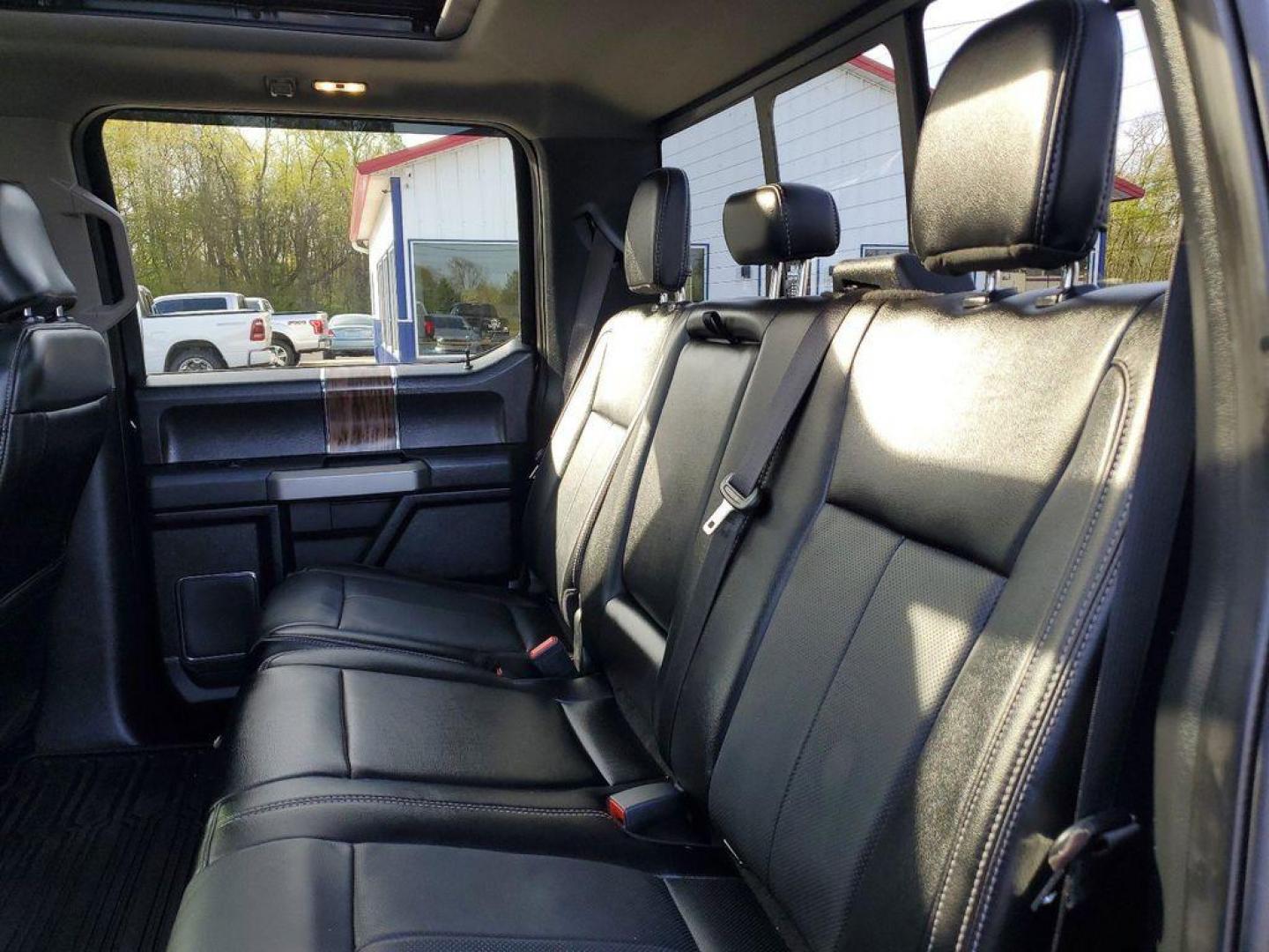 2020 Blac /Black Ford F-150 King-Ranch SuperCrew 5.5-ft. 4WD (1FTEW1E56LF) with an 5.0L V8 OHV 32V engine, 6A transmission, located at 234 Columbia Ave, Battle Creek, MI, 49015, (269) 222-0088, 42.298264, -85.192543 - This pre-owned 2020 Ford F-150 LARIAT is a powerful and versatile truck that is ready to tackle any job or adventure. With only 101,076 miles on the odometer, this truck is in excellent condition and has plenty of life left in it. The 4WD system and V8, 5.0L engine provide exceptional performance an - Photo#9