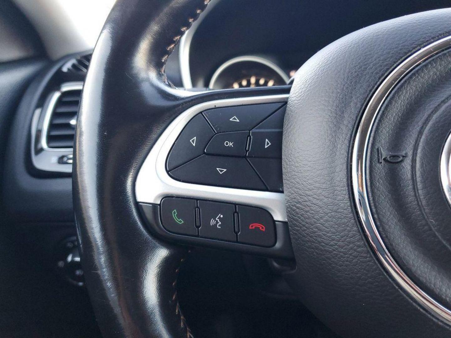 2020 Billet Silver Metallic Clearcoat /Black Jeep Compass Limited FWD (3C4NJCCB1LT) with an 2.4L L4 DOHC 16V engine, CVT transmission, located at 234 Columbia Ave, Battle Creek, MI, 49015, (269) 222-0088, 42.298264, -85.192543 - <b>Equipment</b><br>This unit offers Android Auto for seamless smartphone integration. Apple CarPlay: Seamless smartphone integration for this vehicle - stay connected and entertained on the go! It keeps you comfortable with Auto Climate. Protect this 2020 Jeep Compass from unwanted accidents with a - Photo#15