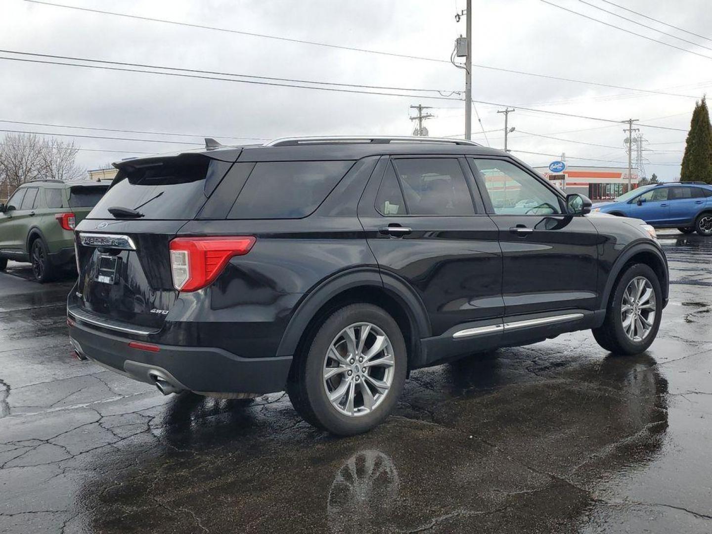 2021 Agate Black Metallic /Sandstone Ford Explorer Limited AWD (1FMSK8FH9MG) with an 2.3L L4 DOHC 16V engine, 10A transmission, located at 6064 Gull Rd, Kalamazoo, MI, 49048, (269) 222-0088, 42.328388, -85.512924 - Discover the perfect blend of style, performance, and versatility with this stunning 2021 Ford Explorer Limited! This exquisite SUV is designed for those who crave adventure without compromising on luxury. Equipped with a robust 4WD system and a powerful 4-cylinder, 2.3L engine, this Ford Explorer i - Photo#3