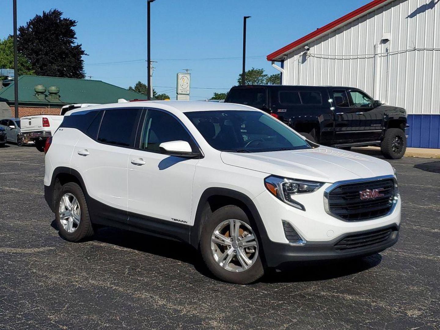 2021 Summit White /Jet Black GMC Terrain SLE AWD (3GKALTEV3ML) with an 1.4L L4 DOHC 16V TURBO engine, 6A transmission, located at 6064 Gull Rd, Kalamazoo, MI, 49048, (269) 222-0088, 42.328388, -85.512924 - <b>Vehicle Details</b><br>Experience the perfect blend of style, performance, and technology with this impressive 2021 GMC Terrain SLE! This versatile SUV, boasting a robust AWD system and a fuel-efficient L4, 1.5L engine, is designed to handle all your driving needs with ease and efficiency. Whethe - Photo#0