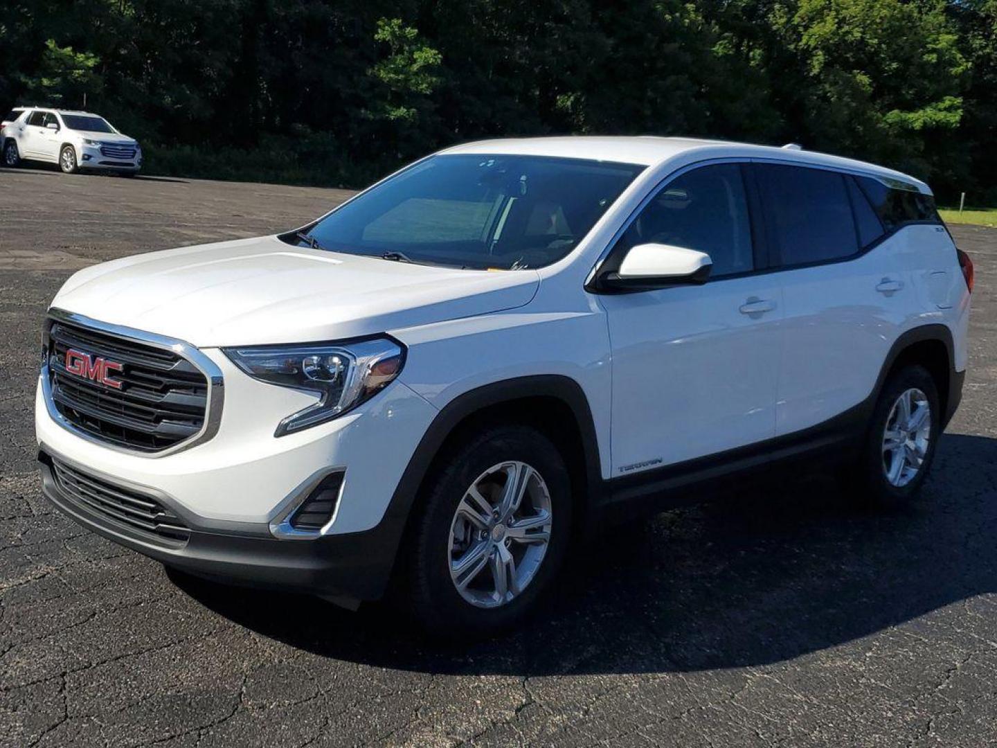 2021 Summit White /Jet Black GMC Terrain SLE AWD (3GKALTEV3ML) with an 1.4L L4 DOHC 16V TURBO engine, 6A transmission, located at 6064 Gull Rd, Kalamazoo, MI, 49048, (269) 222-0088, 42.328388, -85.512924 - <b>Vehicle Details</b><br>Experience the perfect blend of style, performance, and technology with this impressive 2021 GMC Terrain SLE! This versatile SUV, boasting a robust AWD system and a fuel-efficient L4, 1.5L engine, is designed to handle all your driving needs with ease and efficiency. Whethe - Photo#3