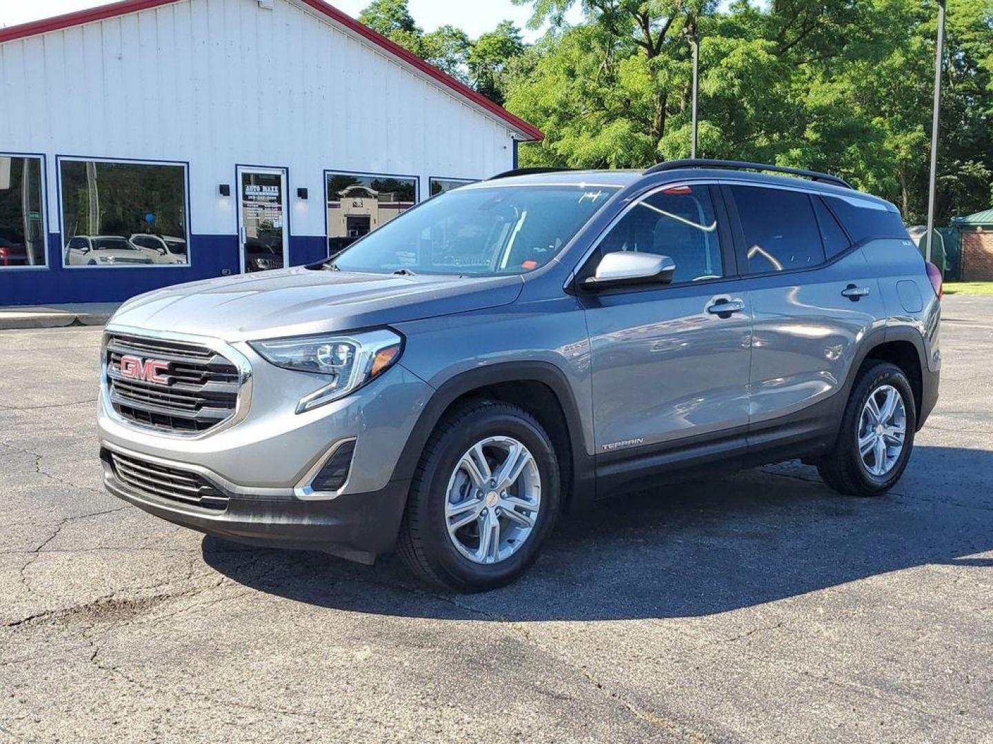 2021 Blue Emerald Metallic GMC Terrain SLE AWD (3GKALTEV1ML) with an 1.4L L4 DOHC 16V TURBO engine, 6A transmission, located at 234 Columbia Ave, Battle Creek, MI, 49015, (269) 222-0088, 42.298264, -85.192543 - <b>Vehicle Details</b><br>Rev up your driving experience with this exceptional 2021 GMC Terrain SLE! This robust SUV is ready to conquer any road with its impressive AWD capability and a fuel-efficient L4, 1.5L engine. Whether you're navigating city streets or exploring off-the-beaten paths, this Te - Photo#1