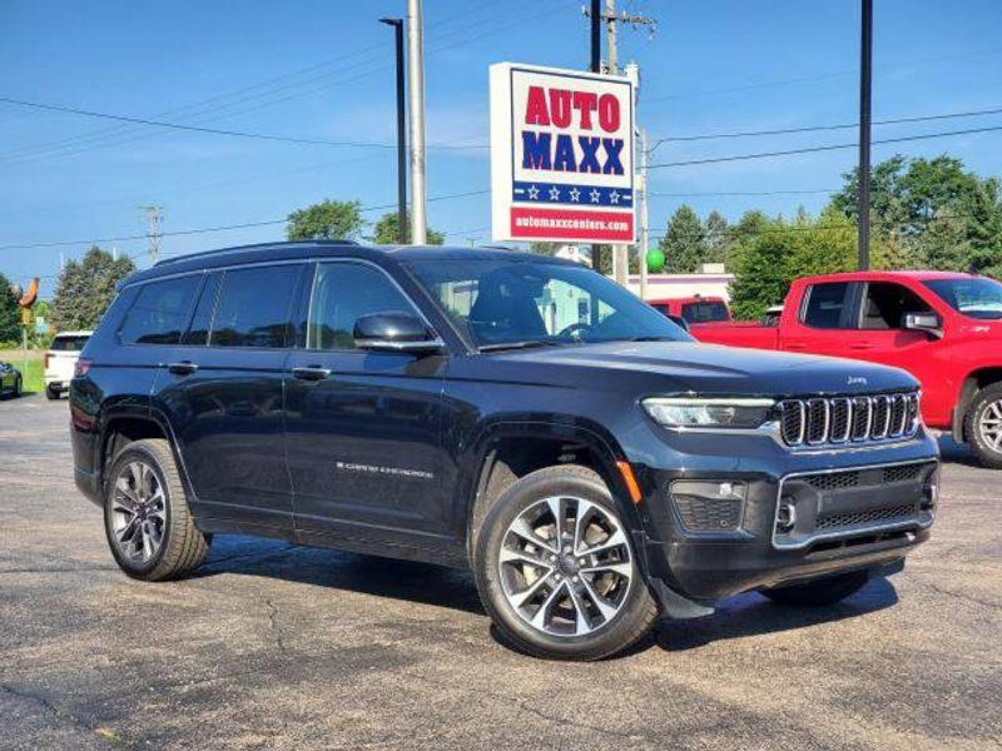 2021 Diamond Black Crystal Pearlcoat /Global Black Jeep Grand Cherokee L Overland 4WD (1C4RJKDG7M8) with an 3.6L V6 DOHC 24V engine, 8A transmission, located at 234 Columbia Ave, Battle Creek, MI, 49015, (269) 222-0088, 42.298264, -85.192543 - <b>Vehicle Details</b><br>Introducing the exquisite and robust 2021 Jeep Grand Cherokee L Overland, proudly presented by our dealership. This pre-owned gem combines power, style, and versatility to deliver an unparalleled driving experience. With a mere 39720 miles on the odometer, this vehicle is p - Photo#0