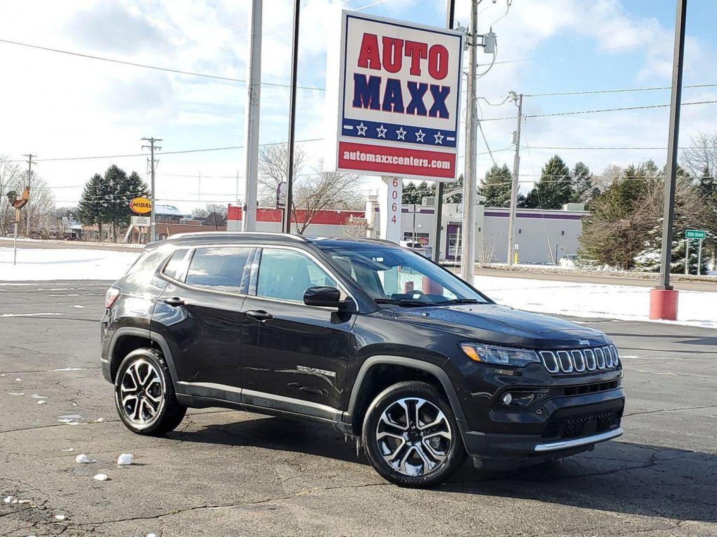 2022 Diamond Black Crystal Pearlcoat /Black Jeep Compass Limited 4WD (3C4NJDCB1NT) with an 2.4L L4 DOHC 16V engine, CVT transmission, located at 6064 Gull Rd, Kalamazoo, MI, 49048, (269) 222-0088, 42.328388, -85.512924 - When you encounter slick or muddy roads, you can engage the four wheel drive on this model and drive with confidence. It has automated speed control that adjusts to maintain a safe following distance, enhancing highway driving convenience. This Jeep Compass comes equipped with Android Auto for seaml - Photo#0