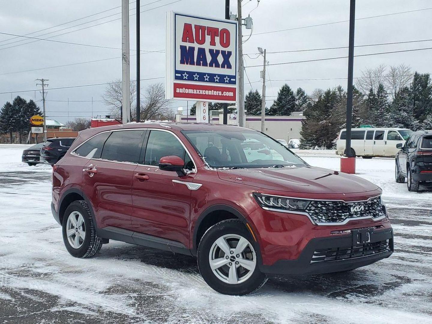 2022 Passion Red Tintcoat /Black Kia Sorento LX AWD (5XYRGDLC7NG) with an 2.4L L4 DOHC 16V engine, 6A transmission, located at 6064 Gull Rd, Kalamazoo, MI, 49048, (269) 222-0088, 42.328388, -85.512924 - <b>Vehicle Details</b><br>Introducing the 2022 Kia Sorento LX, a perfect blend of style, performance, and technology, ready to elevate your driving experience! This exceptional SUV, with just 47,290 miles on the odometer, offers the reliability and confidence of a CARFAX 1-Owner and Clean Report, en - Photo#0