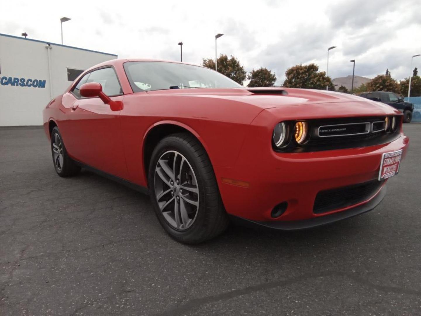 2019 Torred Clearcoat /Black Dodge Challenger GT (2C3CDZGG0KH) with an 3.6L V6 DOHC 24V engine, 8A transmission, located at 6064 Gull Rd, Kalamazoo, MI, 49048, (269) 222-0088, 42.328388, -85.512924 - <b>Equipment</b><br>Keep your hands warm all winter with a heated steering wheel in this model . with XM/Sirus Satellite Radio you are no longer restricted by poor quality local radio stations while driving this mid-size car. Anywhere on the planet, you will have hundreds of digital stations to c - Photo#4