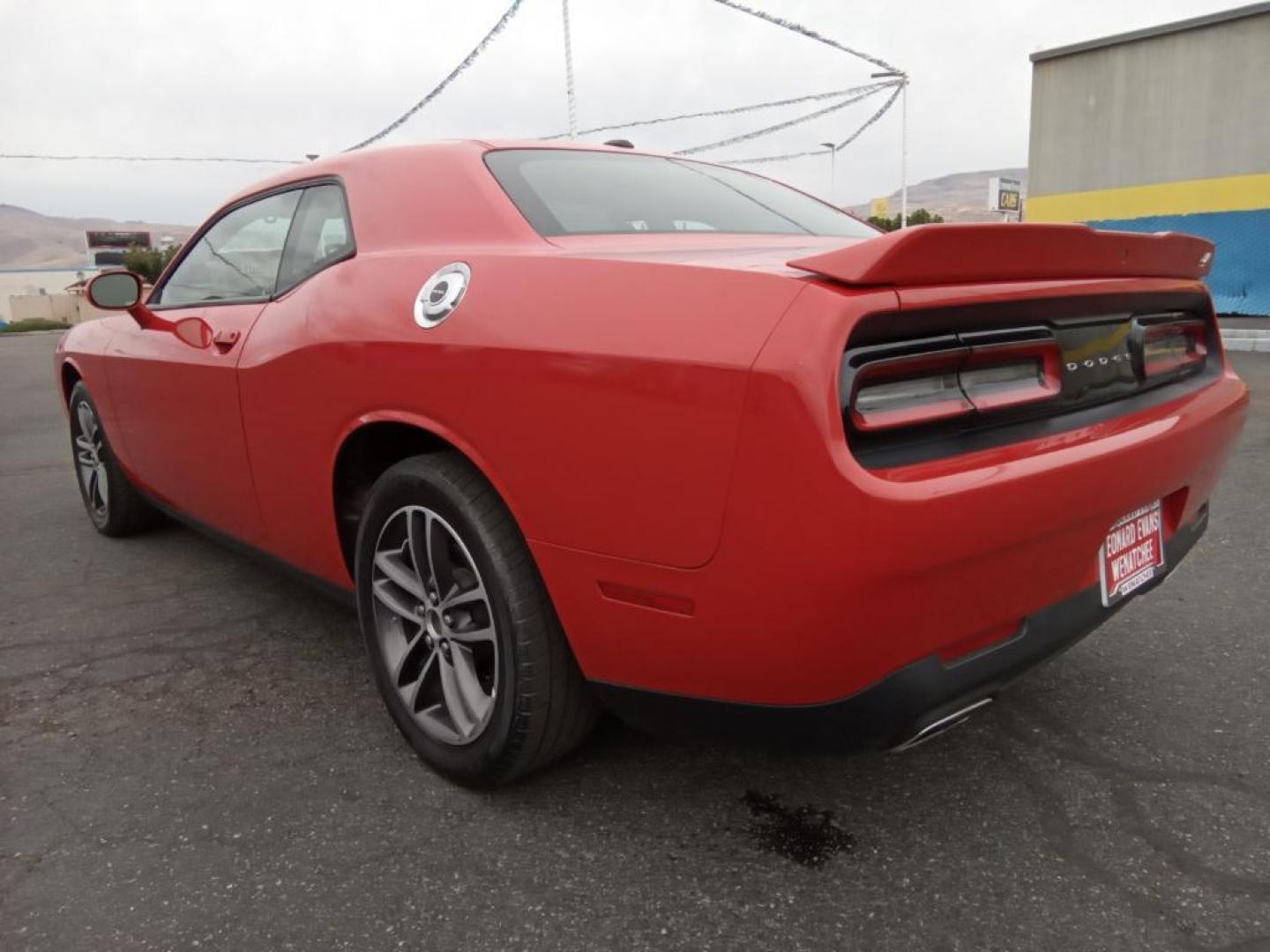 2019 Torred Clearcoat /Black Dodge Challenger GT (2C3CDZGG0KH) with an 3.6L V6 DOHC 24V engine, 8A transmission, located at 6064 Gull Rd, Kalamazoo, MI, 49048, (269) 222-0088, 42.328388, -85.512924 - <b>Equipment</b><br>Keep your hands warm all winter with a heated steering wheel in this model . with XM/Sirus Satellite Radio you are no longer restricted by poor quality local radio stations while driving this mid-size car. Anywhere on the planet, you will have hundreds of digital stations to c - Photo#7