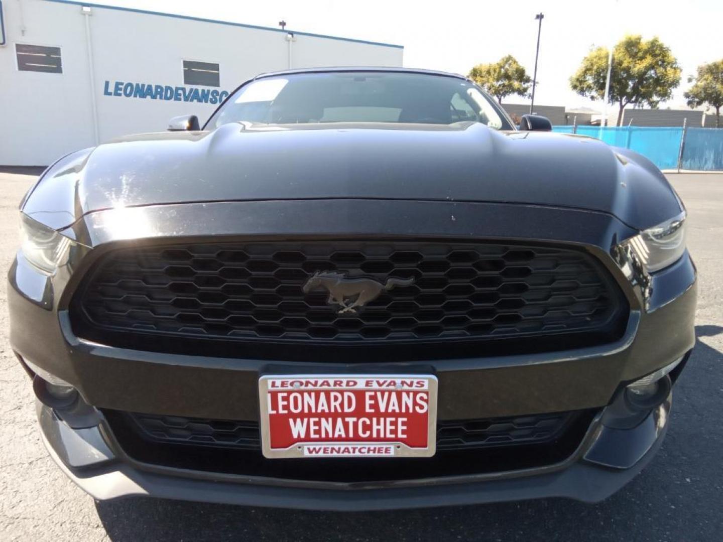 2016 Shadow Black /Yellow Jacket Ford Mustang EcoBoost Premium Convertible (1FATP8UH1G5) with an 2.3L L4 DOHC 16V engine, 6-speed automatic transmission, located at 6064 Gull Rd, Kalamazoo, MI, 49048, (269) 222-0088, 42.328388, -85.512924 - <b>Equipment</b><br>Bluetooth technology is built into this unit, keeping your hands on the steering wheel and your focus on the road. The leather seats in this unit are a must for buyers looking for comfort, durability, and style. This unit has a clean CARFAX vehicle history report. This model keep - Photo#3