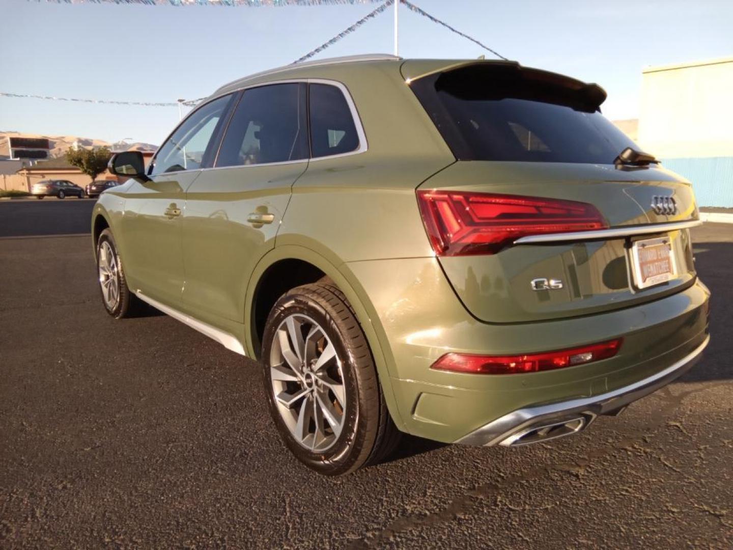 2023 District Green Metallic Audi Q5 2.0T Progressiv quattro (WA1EAAFY6P2) with an 2.0L L4 DOHC 16V engine, 7A transmission, located at 6064 Gull Rd, Kalamazoo, MI, 49048, (269) 222-0088, 42.328388, -85.512924 - The leather seats in this Audi Q5 are a must for buyers looking for comfort, durability, and style. See what's behind you with the back up camera on it. This mid-size suv's AutoCheck: 1 owner, assurance of single-owner history for peace of mind. The state of the art park assist system will guide you - Photo#5