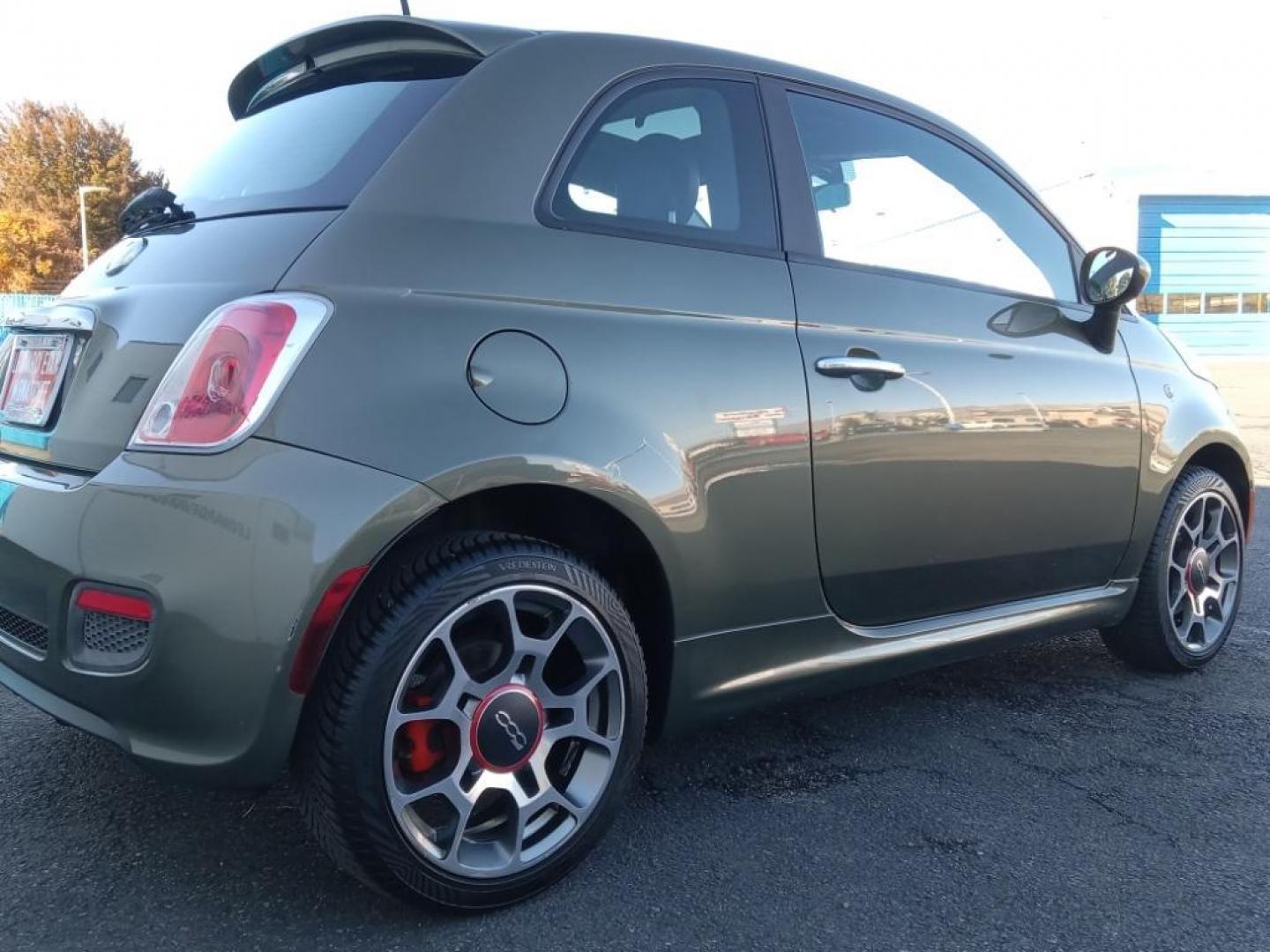 2012 Verde Chiaro (Light Green) /Nero (Black) Fiat 500 Sport (3C3CFFBR3CT) with an 1.4L L4 engine, 5-speed manual transmission, located at 6064 Gull Rd, Kalamazoo, MI, 49048, (269) 222-0088, 42.328388, -85.512924 - <b>Equipment</b><br>It has a clean AutoCheck report, ensuring its impeccable vehicle history. Engulf yourself with the crystal clear sound of a BOSE sound system in this unit. The Fiat 500 has a 4 Cyl, 1.4L high output engine. Maintaining a stable interior temperature in it is easy with the climate - Photo#5