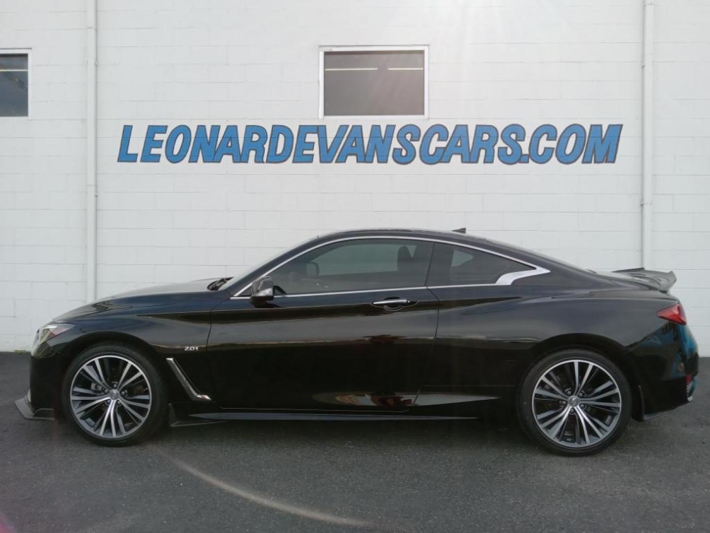 2017 Black Obsidian /Graphite Infiniti Q60 2.0t AWD (JN1CV7EL5HM) with an 2.0L L4 DOHC 16V TURBO engine, 7A transmission, located at 6064 Gull Rd, Kalamazoo, MI, 49048, (269) 222-0088, 42.328388, -85.512924 - <b>Equipment</b><br>The INFINITI Q60 features a hands-free Bluetooth phone system. The leather seats in this model are a must for buyers looking for comfort, durability, and style. This mid-size car is equipped with the latest generation of XM/Sirius Radio. The vehicle offers Automatic Climate Contr - Photo#1