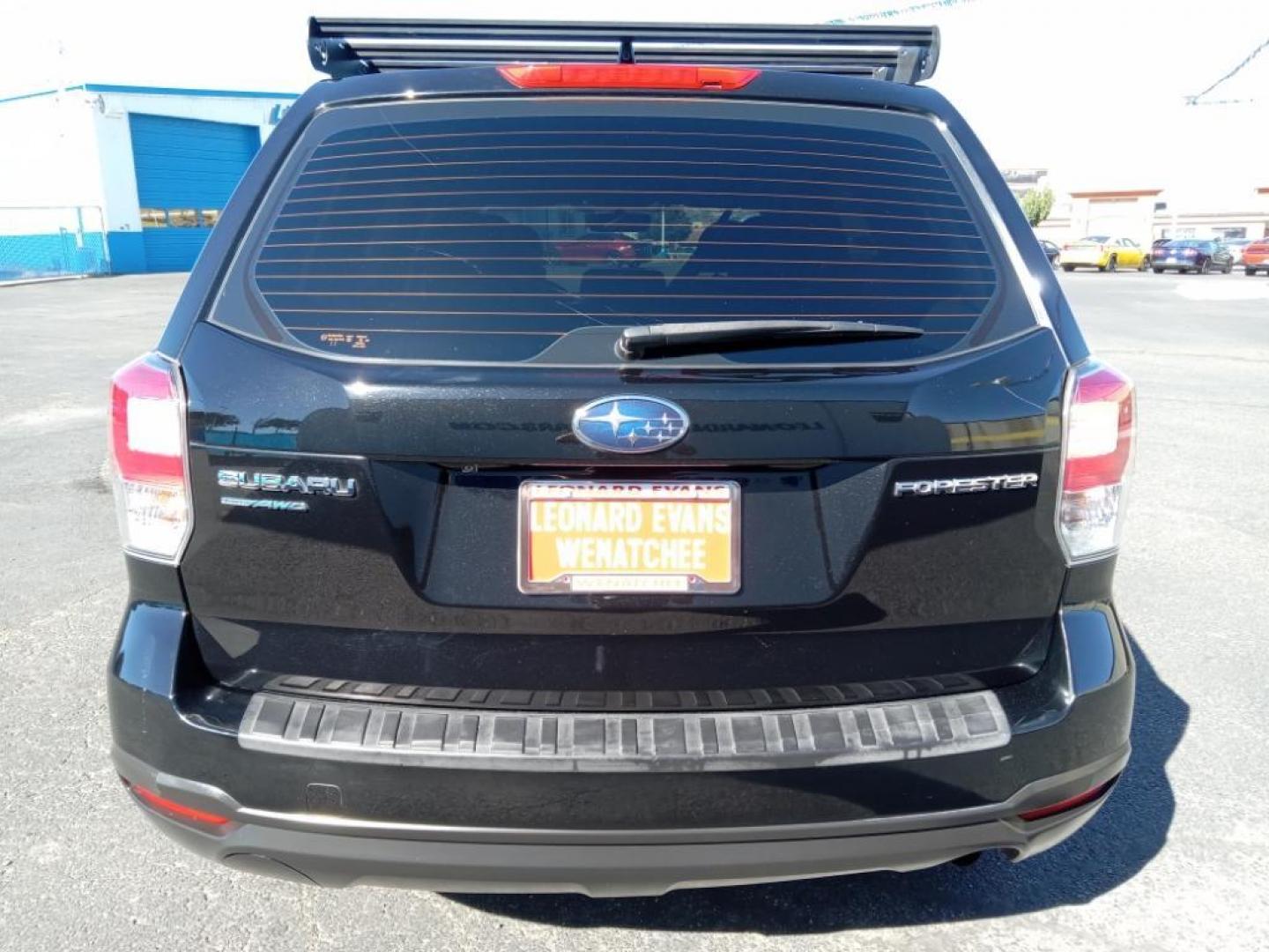 2017 Crystal Black Silica /Black Subaru Forester 2.5i Premium PZEV CVT (JF2SJABC9HH) with an 2.5L H4 SOHC 16V engine, CVT transmission, located at 6064 Gull Rd, Kalamazoo, MI, 49048, (269) 222-0088, 42.328388, -85.512924 - <b>Equipment</b><br>Bluetooth technology is built into this model, keeping your hands on the steering wheel and your focus on the road. See what's behind you with the back up camera on this Subaru Forester. Conquer any rainy, snowy, or icy road conditions this winter with the all wheel drive system - Photo#6