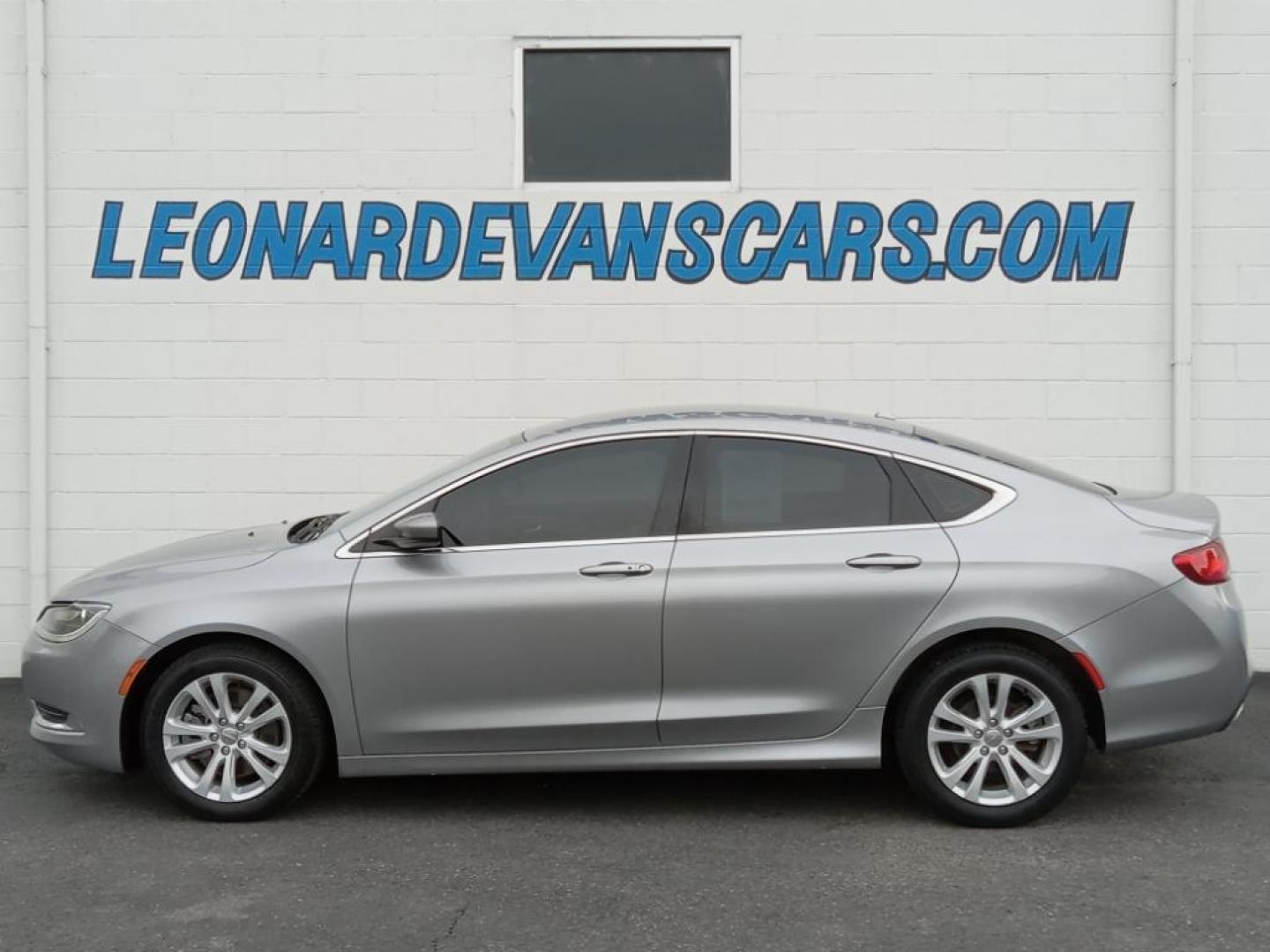 2016 Billet Silver Metallic Clearcoat Chrysler 200 Limited (1C3CCCAG8GN) with an 3.6L V6 DOHC 24V FFV engine, 9A transmission, located at 6064 Gull Rd, Kalamazoo, MI, 49048, (269) 222-0088, 42.328388, -85.512924 - Protect the vehicle from unwanted accidents with a cutting edge backup camera system. The Chrysler 200 features a hands-free Bluetooth phone system. It has a clean AutoCheck report, ensuring its impeccable vehicle history. The vehicle has only one previous owner, verified by AutoCheck. This 2016 Chr - Photo#1