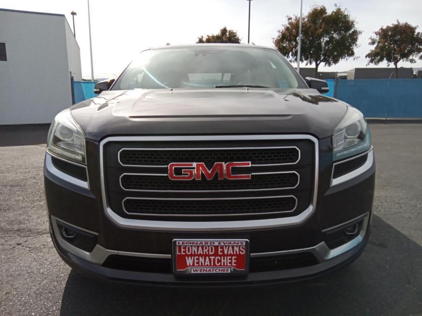 2017 Iridium Metallic /Ebony GMC Acadia SLT-2 AWD (1GKKVSKDXHJ) with an 3.6L V6 DOHC 24V engine, 6A transmission, located at 6064 Gull Rd, Kalamazoo, MI, 49048, (269) 222-0088, 42.328388, -85.512924 - <b>Equipment</b><br>You'll never again be lost in a crowded city or a country region with the navigation system on this mid-size suv. The leather seats in this model are a must for buyers looking for comfort, durability, and style. This model has a clean CARFAX vehicle history report. See what's be - Photo#3