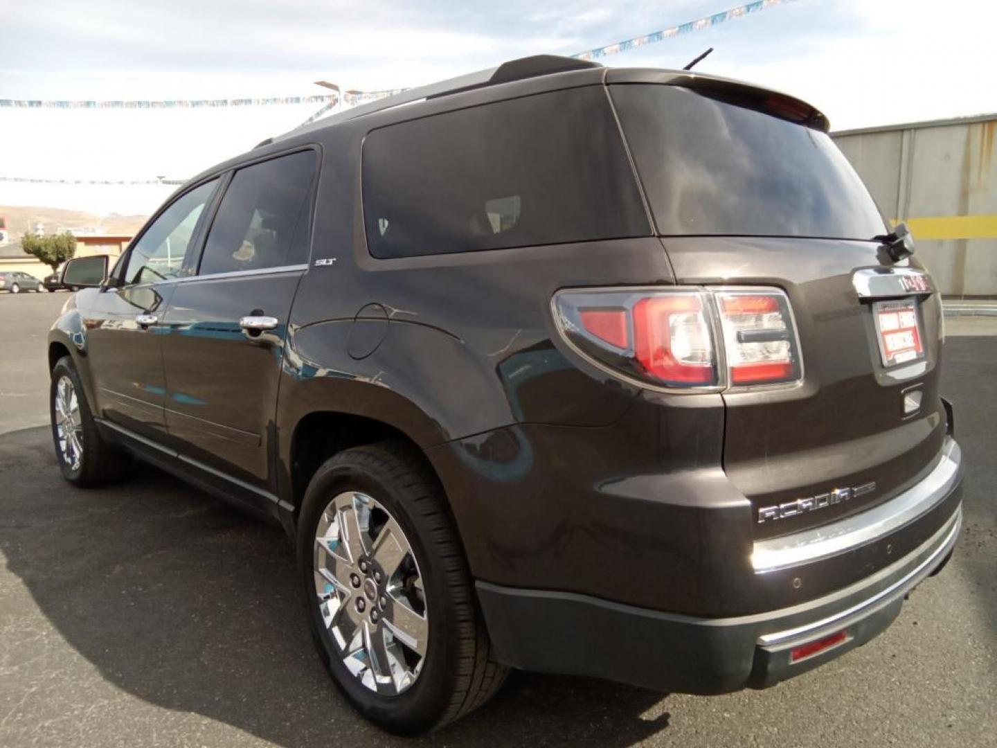 2017 Iridium Metallic /Ebony GMC Acadia SLT-2 AWD (1GKKVSKDXHJ) with an 3.6L V6 DOHC 24V engine, 6A transmission, located at 6064 Gull Rd, Kalamazoo, MI, 49048, (269) 222-0088, 42.328388, -85.512924 - <b>Equipment</b><br>You'll never again be lost in a crowded city or a country region with the navigation system on this mid-size suv. The leather seats in this model are a must for buyers looking for comfort, durability, and style. This model has a clean CARFAX vehicle history report. See what's be - Photo#7