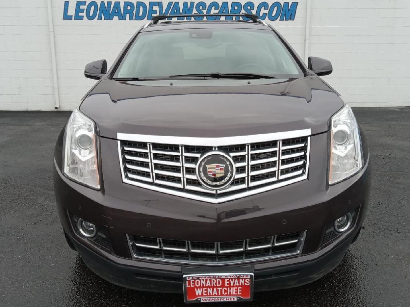 2015 Majestic Plum Metallic /Ebony/Ebony Accents Cadillac SRX Performance Collection AWD (3GYFNFE32FS) with an 3.6L V6 DOHC 24V FFV engine, 6-Speed Automatic transmission, located at 6064 Gull Rd, Kalamazoo, MI, 49048, (269) 222-0088, 42.328388, -85.512924 - <b>Equipment</b><br>It's AutoCheck: 1 owner, assurance of single-owner history for peace of mind. This mid-size suv has a clean AutoCheck report, ensuring its impeccable vehicle history. Night driving with HID Xenon headlamps is a breeze in this vehicle. Never get into a cold vehicle again with the - Photo#3