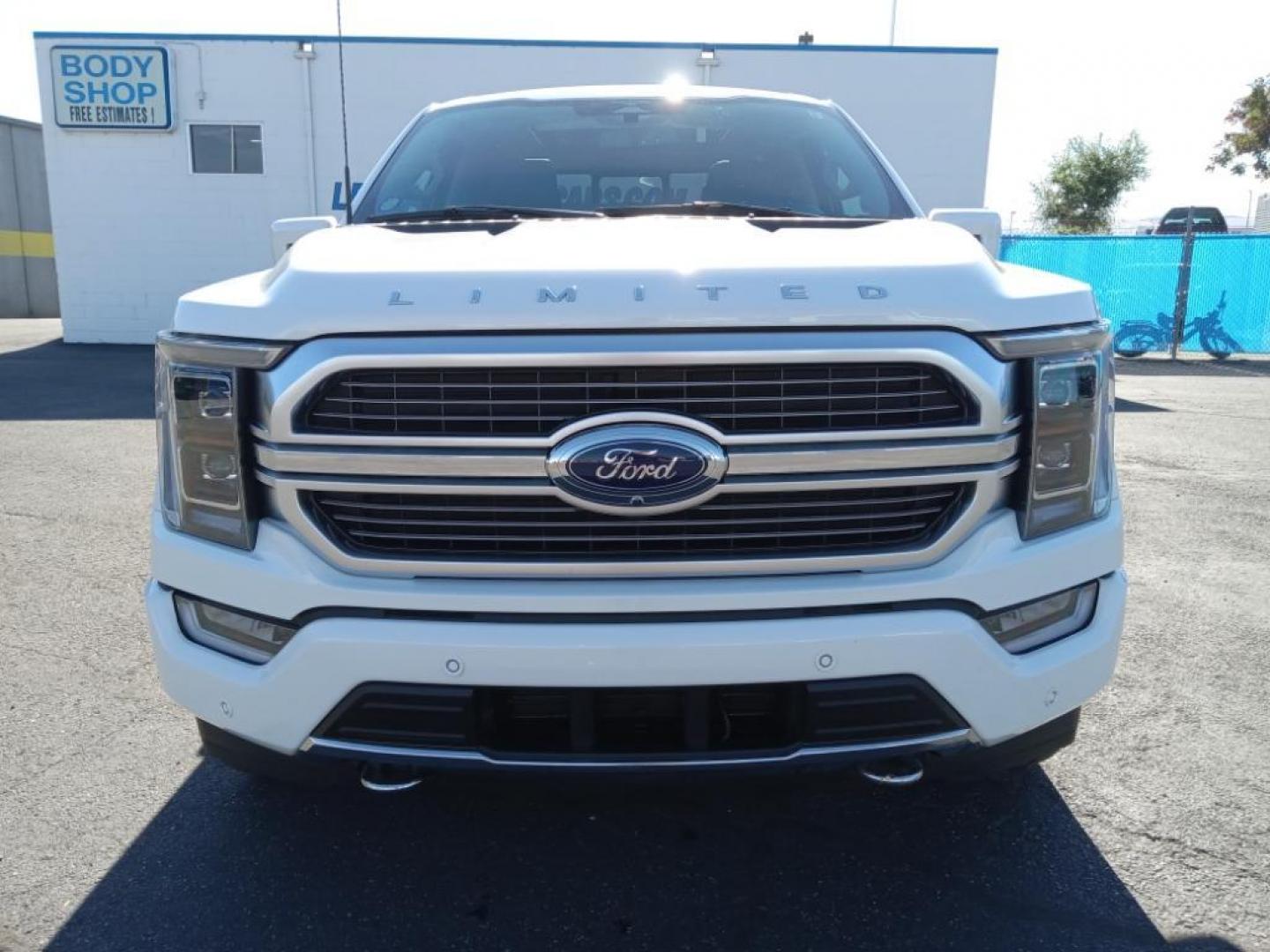 2023 Star White Metallic Tri-Coat /light slate Ford F-150 XL SuperCrew 6.5-ft. Bed 4WD (1FTFW1ED7PF) with an 3.5L V6 DOHC 16V HYBRID engine, 6A transmission, located at 6064 Gull Rd, Kalamazoo, MI, 49048, (269) 222-0088, 42.328388, -85.512924 - <b>Equipment</b><br>The leather seats in it are a must for buyers looking for comfort, durability, and style. The Ford F-150 offers Android Auto for seamless smartphone integration. It is pure luxury with a heated steering wheel. The installed navigation system will keep you on the right path. This - Photo#3