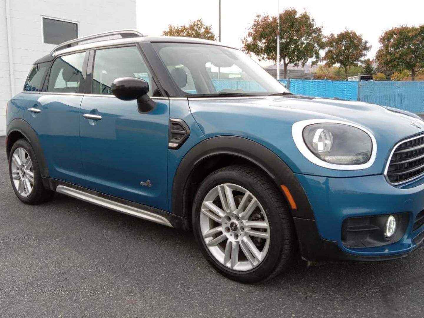 2020 Island Blue Metallic /Carbon Black Mini Countryman ALL4 (WMZYW5C01L3) with an 1.5L L3 engine, 8-speed automatic transmission, located at 6064 Gull Rd, Kalamazoo, MI, 49048, (269) 222-0088, 42.328388, -85.512924 - <b>Equipment</b><br>Bluetooth technology is built into this 2020 MINI Countryman , keeping your hands on the steering wheel and your focus on the road. See what's behind you with the back up camera on it. The leather seats in this vehicle are a must for buyers looking for comfort, durability, and st - Photo#4