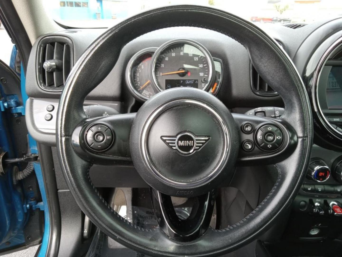 2020 Island Blue Metallic /Carbon Black Mini Countryman ALL4 (WMZYW5C01L3) with an 1.5L L3 engine, 8-speed automatic transmission, located at 6064 Gull Rd, Kalamazoo, MI, 49048, (269) 222-0088, 42.328388, -85.512924 - <b>Equipment</b><br>Bluetooth technology is built into this 2020 MINI Countryman , keeping your hands on the steering wheel and your focus on the road. See what's behind you with the back up camera on it. The leather seats in this vehicle are a must for buyers looking for comfort, durability, and st - Photo#10