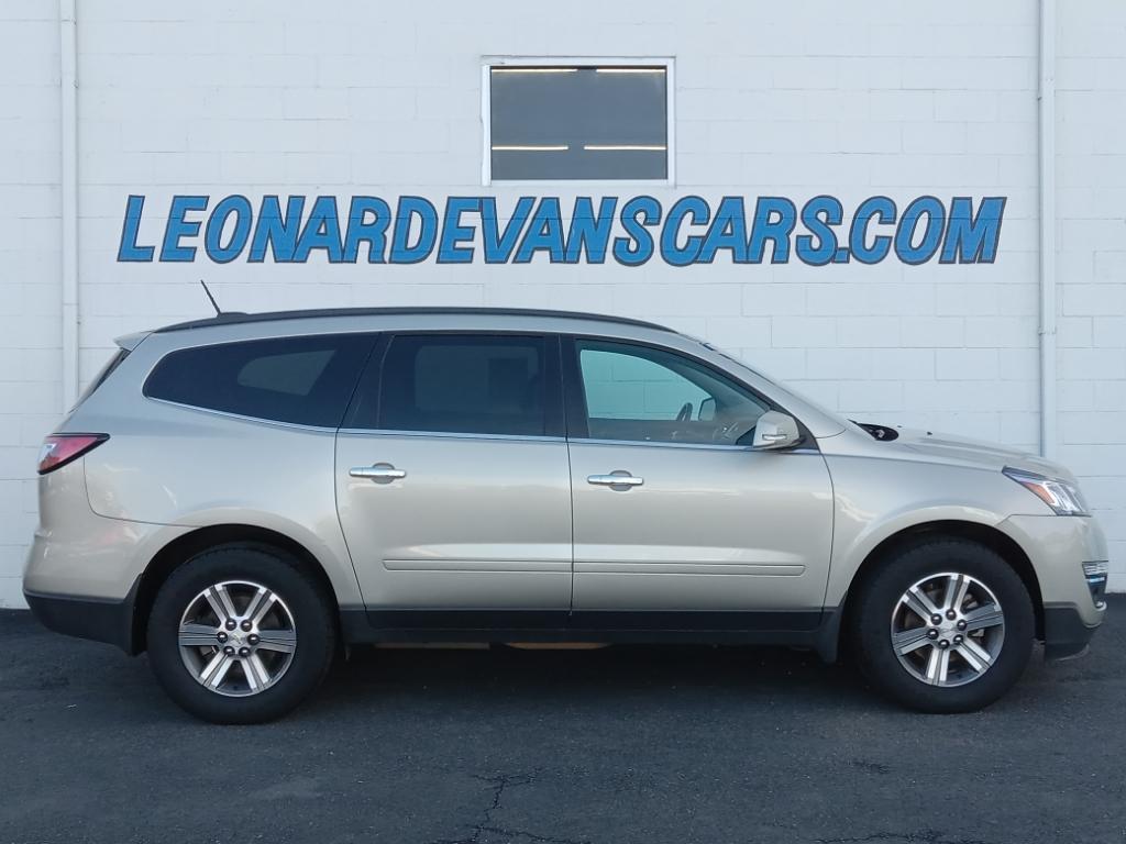 photo of 2016 Chevrolet Traverse 2LT AWD