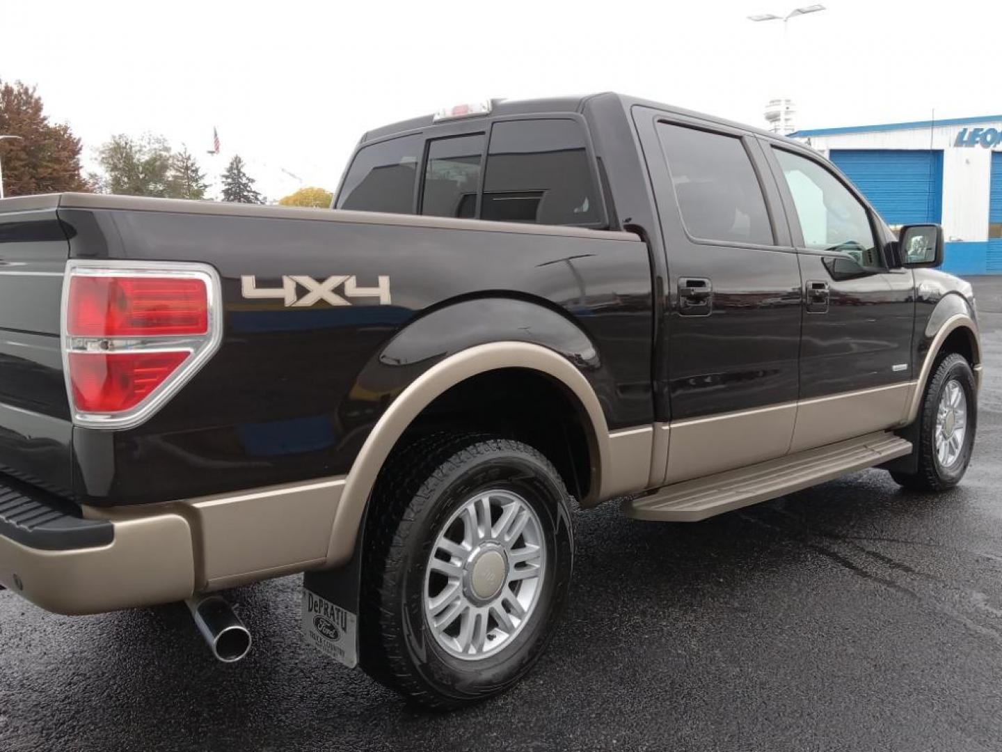 2013 Tuxedo Black Metallic /Chaparral Ford F-150 XLT SuperCrew 6.5-ft. Bed 4WD (1FTFW1ET3DK) with an 3.5L V6 TURBO engine, 6-Speed Automatic transmission, located at 6064 Gull Rd, Kalamazoo, MI, 49048, (269) 222-0088, 42.328388, -85.512924 - <b>Equipment</b><br>The state of the art park assist system will guide you easily into any spot. This model keeps you comfortable with Auto Climate. The leather seats in the vehicle are a must for buyers looking for comfort, durability, and style. Good News! This certified CARFAX 1-owner vehicle has - Photo#5