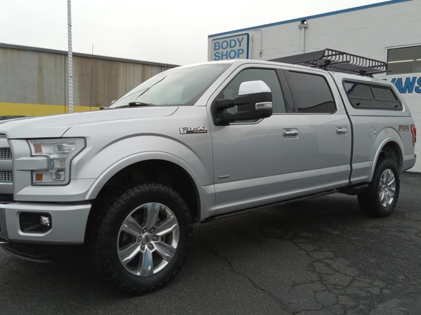 2015 Ingot Silver Metallic /Black Ford F-150 XL SuperCrew 6.5-ft. Bed 4WD (1FTFW1EG7FF) with an 3.5 V6 engine, 6-Speed Automatic transmission, located at 6064 Gull Rd, Kalamazoo, MI, 49048, (269) 222-0088, 42.328388, -85.512924 - <b>Equipment</b><br>The rear parking assist technology on this 1/2 ton pickup will put you at ease when reversing. The system alerts you as you get closer to an obstruction. The leather seats in this Ford F-150 are a must for buyers looking for comfort, durability, and style. The vehicle has a clea - Photo#2