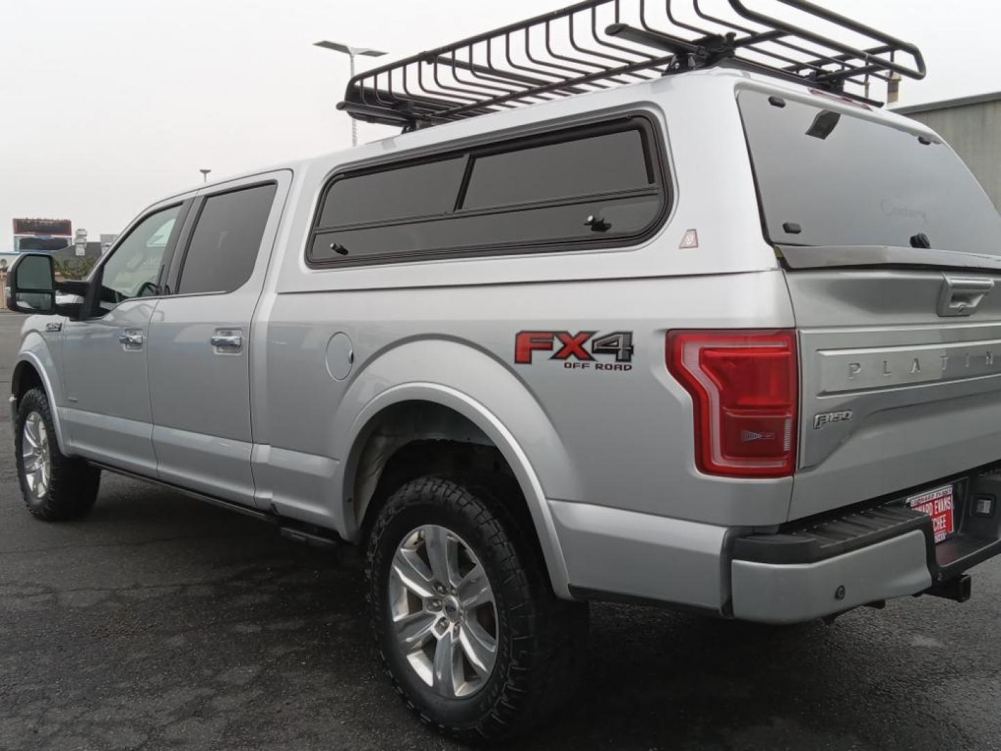 2015 Ingot Silver Metallic /Black Ford F-150 XL SuperCrew 6.5-ft. Bed 4WD (1FTFW1EG7FF) with an 3.5 V6 engine, 6-Speed Automatic transmission, located at 6064 Gull Rd, Kalamazoo, MI, 49048, (269) 222-0088, 42.328388, -85.512924 - <b>Equipment</b><br>The rear parking assist technology on this 1/2 ton pickup will put you at ease when reversing. The system alerts you as you get closer to an obstruction. The leather seats in this Ford F-150 are a must for buyers looking for comfort, durability, and style. The vehicle has a clea - Photo#7