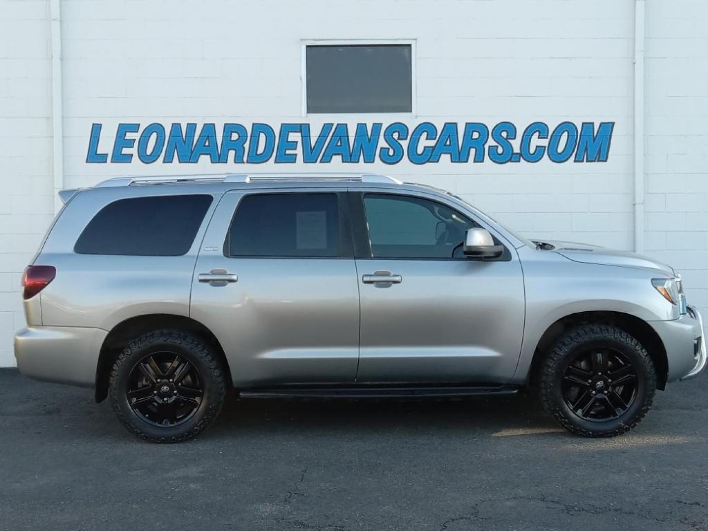 2018 Silver Sky Metallic /Graphite Toyota Sequoia SR5 5.7L 4WD (5TDBY5G18JS) with an 5.7L V8 DOHC 32V engine, 6A transmission, located at 6064 Gull Rd, Kalamazoo, MI, 49048, (269) 222-0088, 42.328388, -85.512924 - <b>Equipment</b><br>See what's behind you with the back up camera on it. The installed navigation system will keep you on the right path. The vehicle offers Automatic Climate Control for personalized comfort. The leather seats in this 1/2 ton suv are a must for buyers looking for comfort, durability - Photo#0