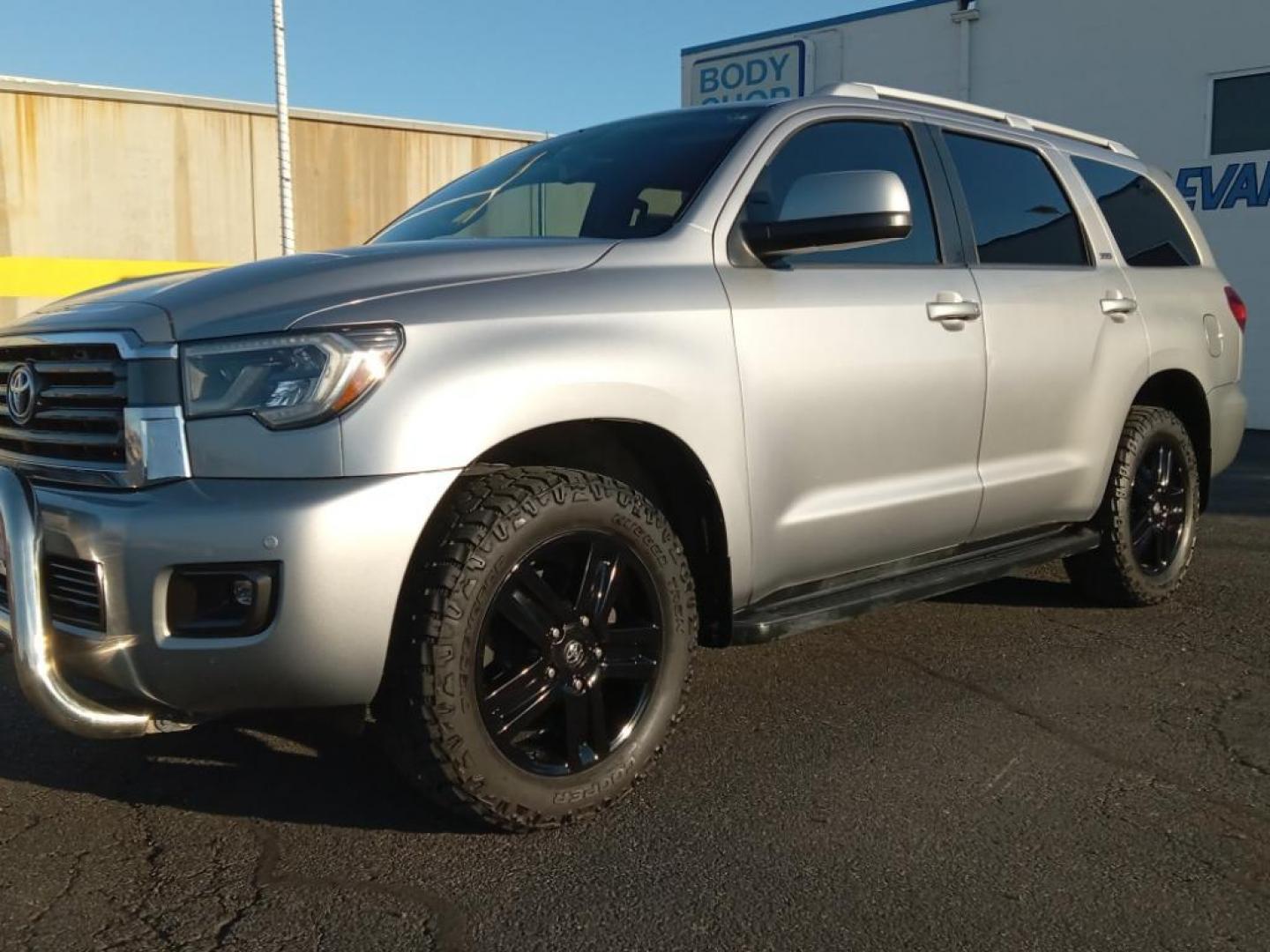 2018 Silver Sky Metallic /Graphite Toyota Sequoia SR5 5.7L 4WD (5TDBY5G18JS) with an 5.7L V8 DOHC 32V engine, 6A transmission, located at 6064 Gull Rd, Kalamazoo, MI, 49048, (269) 222-0088, 42.328388, -85.512924 - <b>Equipment</b><br>See what's behind you with the back up camera on it. The installed navigation system will keep you on the right path. The vehicle offers Automatic Climate Control for personalized comfort. The leather seats in this 1/2 ton suv are a must for buyers looking for comfort, durability - Photo#2