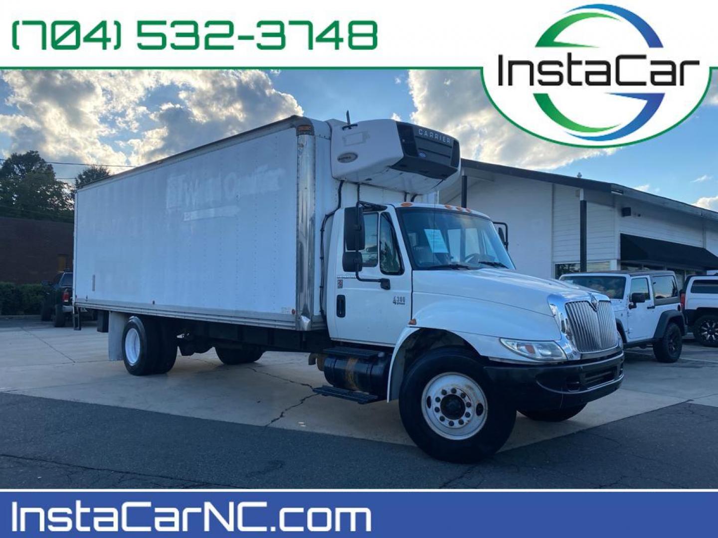 2007 International 4300 - (1HTMMAAL97H) with an 7.6L L6 DIESEL engine, Manual 6-Speed transmission, located at 6064 Gull Rd, Kalamazoo, MI, 49048, (269) 222-0088, 42.328388, -85.512924 - Photo#0