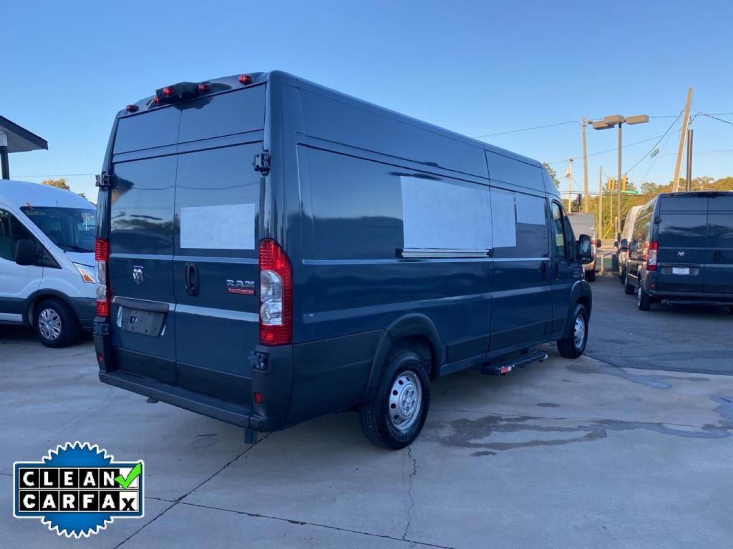 2019 Patriot Blue Pearlcoat /Black RAM Promaster 3500 High Roof Tradesman 159-in. WB Ext (3C6URVJG4KE) with an 3.6L V6 engine, 6A transmission, located at 6064 Gull Rd, Kalamazoo, MI, 49048, (269) 222-0088, 42.328388, -85.512924 - <b>Equipment</b><br>See what's behind you with the back up camera on this Ram ProMaster 3500. Our dealership has already run the CARFAX report and it is clean. A clean CARFAX is a great asset for resale value in the future. This 2019 Ram ProMaster 3500 features a hands-free Bluetooth phone system. - Photo#11