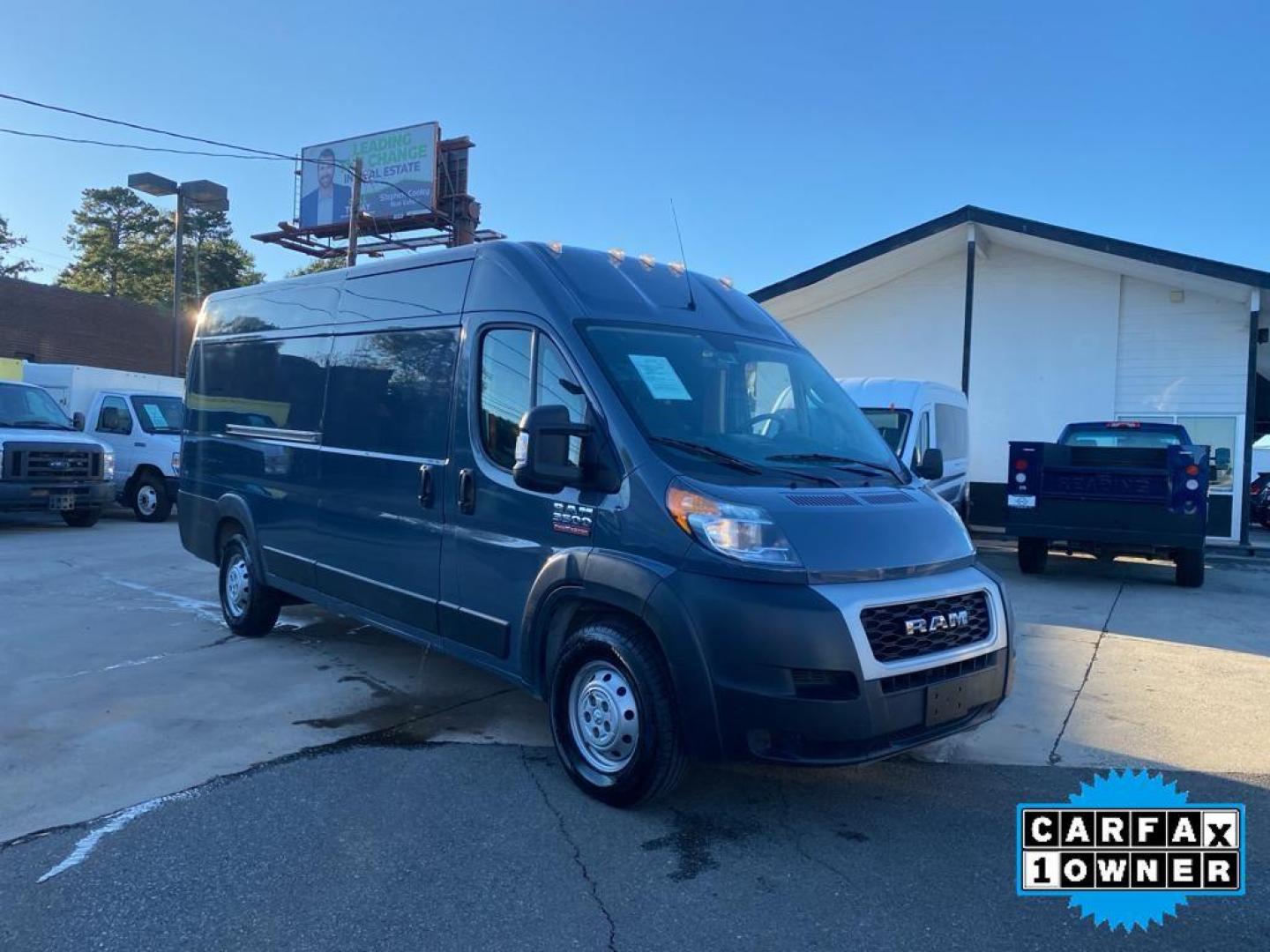 2020 Patriot Blue Pearlcoat /Black RAM Promaster 3500 High Roof Tradesman 159-in. WB Ext (3C6URVJG7LE) with an 3.6L V6 engine, 6A transmission, located at 6064 Gull Rd, Kalamazoo, MI, 49048, (269) 222-0088, 42.328388, -85.512924 - <b>Equipment</b><br>This Ram ProMaster 3500 features a hands-free Bluetooth phone system. Good News! This certified CARFAX 1-owner vehicle has only had one owner before you. Protect the vehicle from unwanted accidents with a cutting edge backup camera system. Front wheel drive on the Ram ProMaster 3 - Photo#6