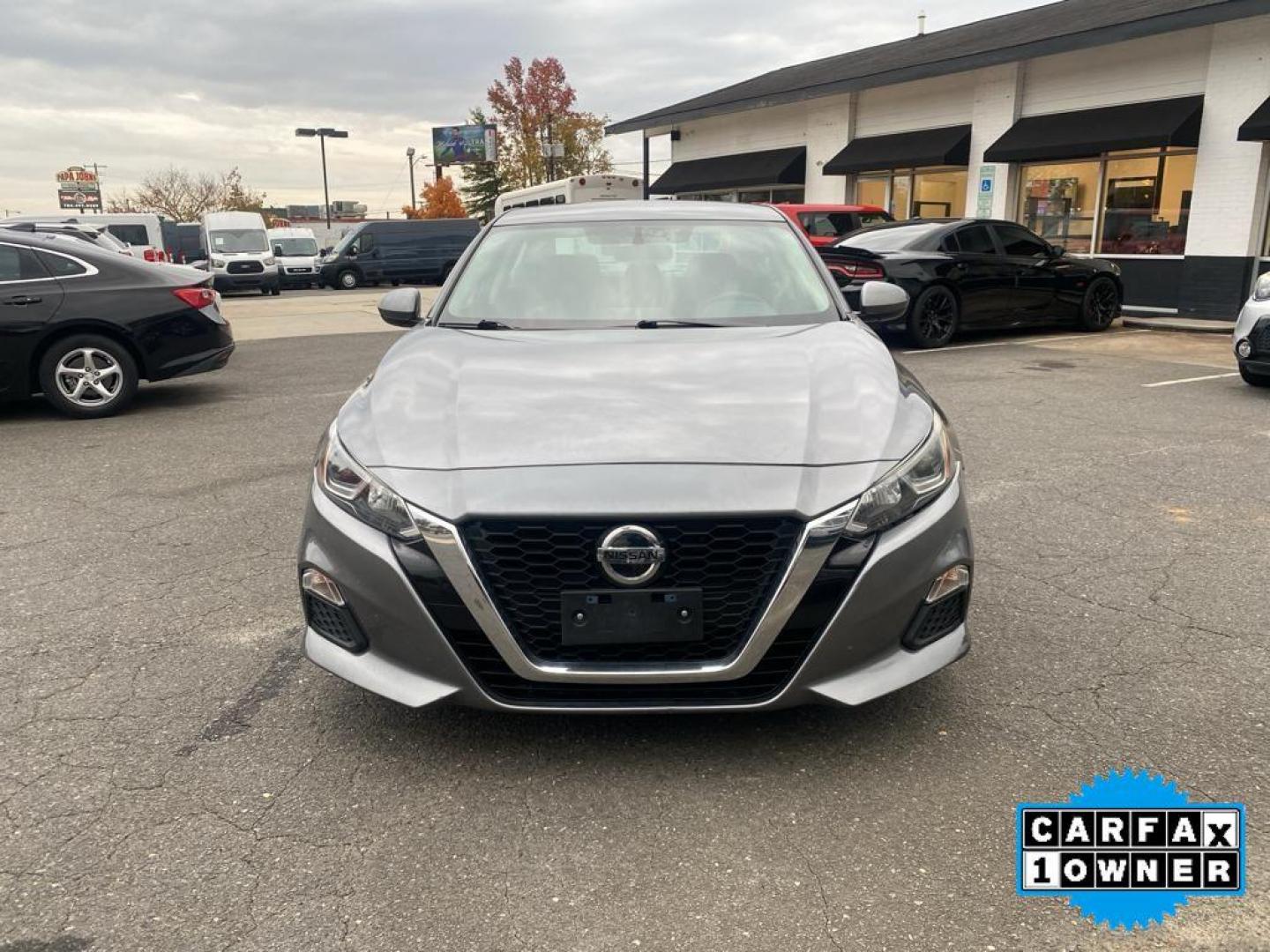 2019 Gun Metallic /Charcoal Nissan Altima 2.5 S (1N4BL4BV1KC) with an 2.5L L4 DOHC 16V engine, CVT transmission, located at 6064 Gull Rd, Kalamazoo, MI, 49048, (269) 222-0088, 42.328388, -85.512924 - <b>Equipment</b><br>with XM/Sirus Satellite Radio you are no longer restricted by poor quality local radio stations while driving this mid-size car. Anywhere on the planet, you will have hundreds of digital stations to choose from. This Nissan Altima features a hands-free Bluetooth phone system. Th - Photo#7