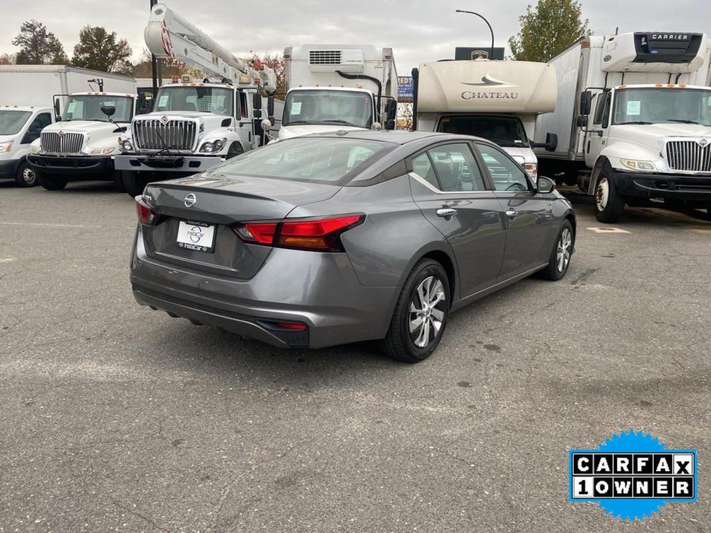 2019 Gun Metallic /Charcoal Nissan Altima 2.5 S (1N4BL4BV1KC) with an 2.5L L4 DOHC 16V engine, CVT transmission, located at 6064 Gull Rd, Kalamazoo, MI, 49048, (269) 222-0088, 42.328388, -85.512924 - <b>Equipment</b><br>with XM/Sirus Satellite Radio you are no longer restricted by poor quality local radio stations while driving this mid-size car. Anywhere on the planet, you will have hundreds of digital stations to choose from. This Nissan Altima features a hands-free Bluetooth phone system. Th - Photo#12