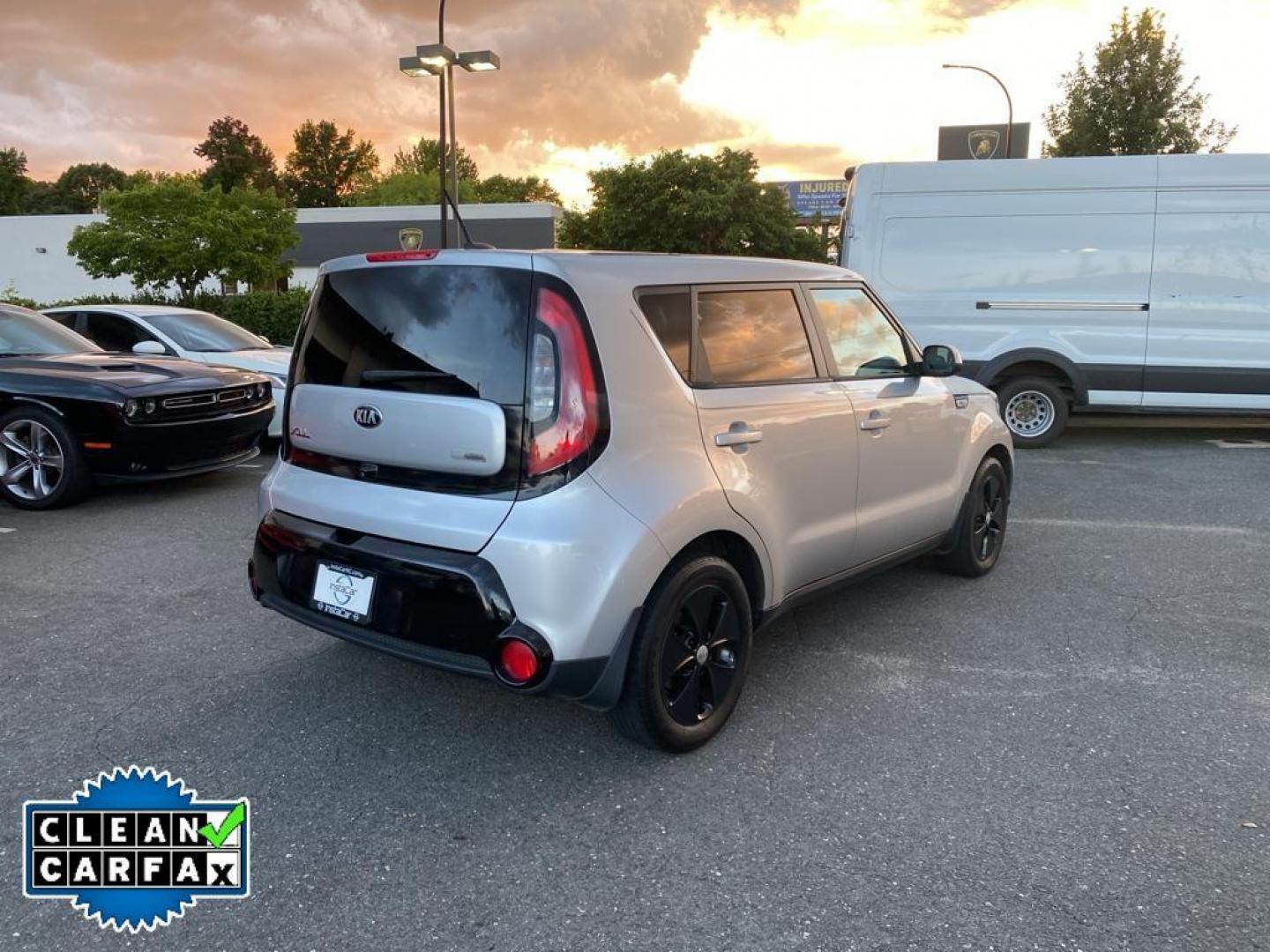 2016 Bright Silver /Gray 2-Tone Kia Soul + (KNDJP3A54G7) with an 2.0L L4 DOHC 16V engine, 6A transmission, located at 6064 Gull Rd, Kalamazoo, MI, 49048, (269) 222-0088, 42.328388, -85.512924 - <b>Equipment</b><br>The vehicle features a hands-free Bluetooth phone system. See what's behind you with the back up camera on this Kia Soul. The Kia Soul has satellite radio capabilities. This model is equipped with the latest generation of XM/Sirius Radio. This 2016 Kia Soul has a clean CARFAX ve - Photo#11