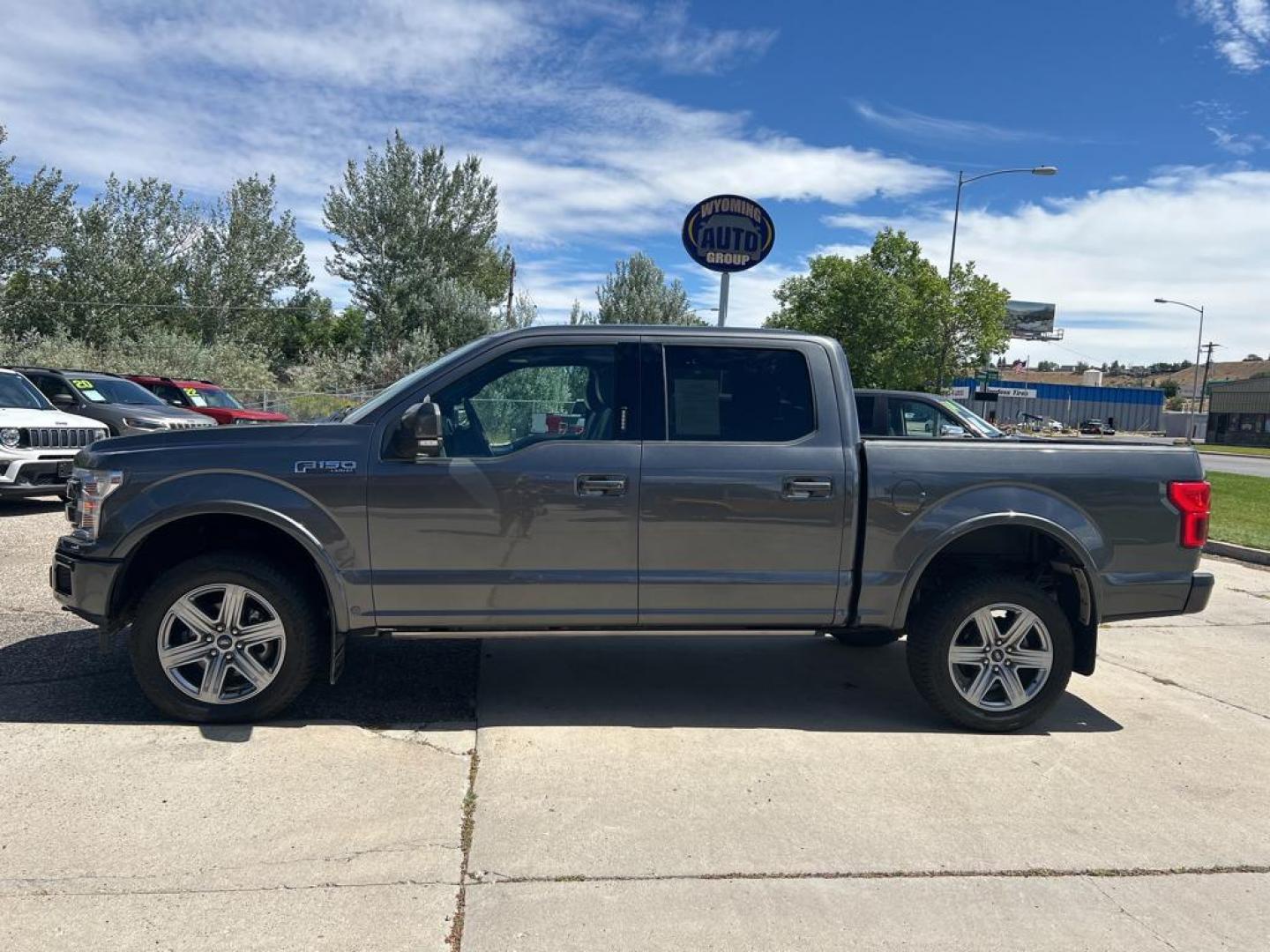 2019 gray Ford F-150 XLT SuperCrew 6.5-ft. Bed 4WD (1FTEW1E48KF) with an 3.5L V6 TURBO engine, 6A transmission, located at 6064 Gull Rd, Kalamazoo, MI, 49048, (269) 222-0088, 42.328388, -85.512924 - Discover the perfect blend of power and luxury with our 2019 Ford F-150 Lariat, now available at our dealership. This remarkable truck is equipped with a robust V6, 3.5L engine and 4WD, offering the strength and capability you need for any adventure, whether on or off the road.<br> - Photo#0