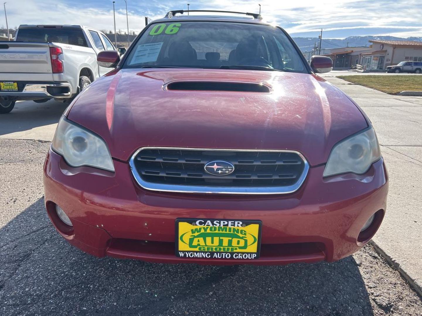 2006 maroon Subaru Outback 2.5XT Limited Wagon (4S4BP67C866) with an 2.5L H4 DOHC 16V TURBO engine, 5-Speed Automatic Overdrive transmission, located at 6064 Gull Rd, Kalamazoo, MI, 49048, (269) 222-0088, 42.328388, -85.512924 - Photo#2