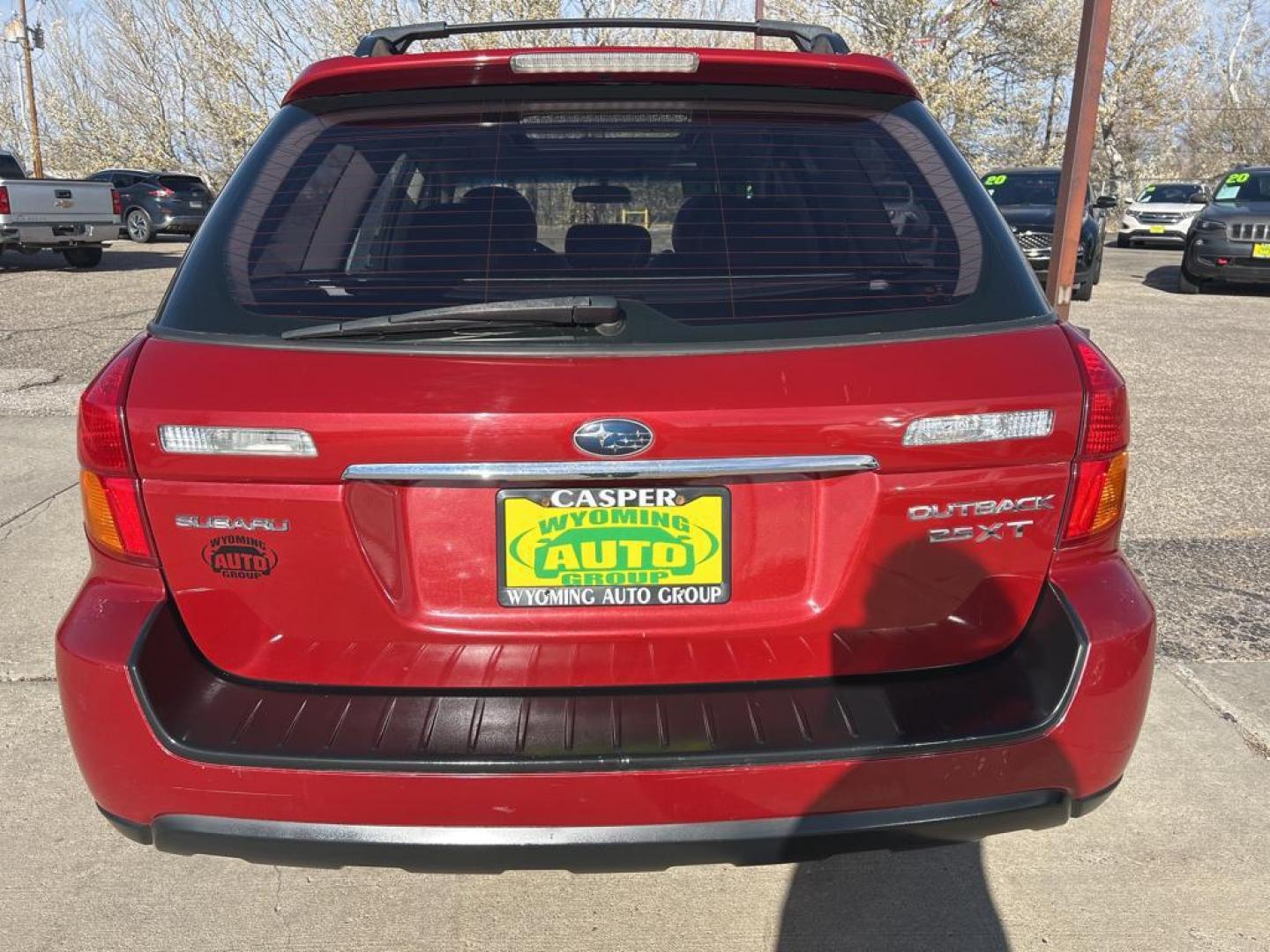 2006 maroon Subaru Outback 2.5XT Limited Wagon (4S4BP67C866) with an 2.5L H4 DOHC 16V TURBO engine, 5-Speed Automatic Overdrive transmission, located at 6064 Gull Rd, Kalamazoo, MI, 49048, (269) 222-0088, 42.328388, -85.512924 - Photo#5