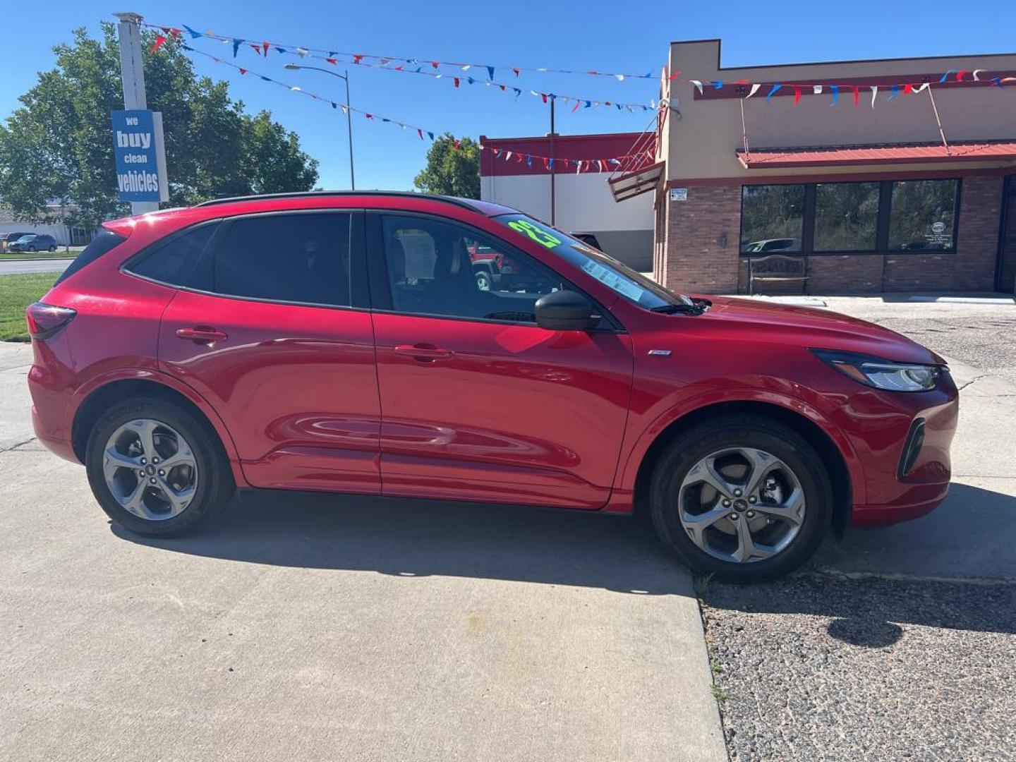 2023 maroon Ford Escape ST-Line AWD (1FMCU9MN3PU) with an 1.5L L3 engine, 8A transmission, located at 6064 Gull Rd, Kalamazoo, MI, 49048, (269) 222-0088, 42.328388, -85.512924 - Discover the exceptional value and performance of the 2023 Ford Escape ST Line, now available at our dealership. This sleek and stylish SUV, with only 33,682 miles, offers a perfect blend of comfort, technology, and capability for both city and off-road adventures. Its powerful yet efficient 3-cylin - Photo#4