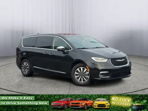 2022 Chrysler Pacifica Hybrid Limited