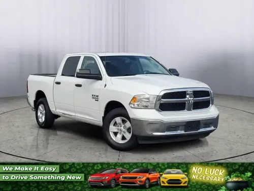 2023 RAM 1500 Classic Tradesman Crew Cab SWB 4WD